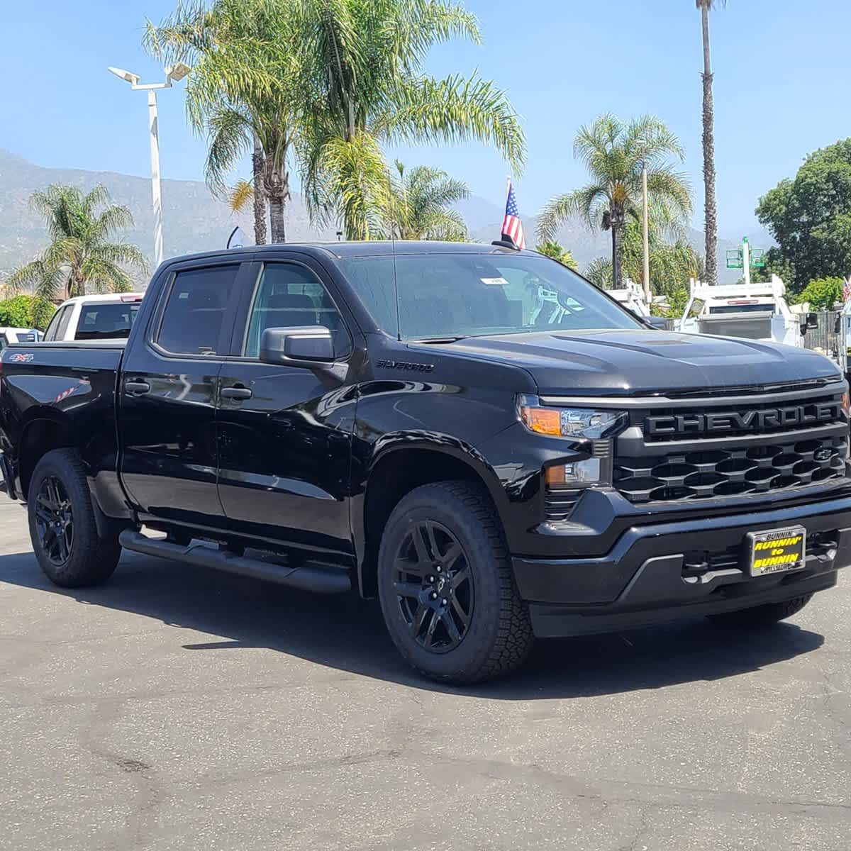 2024 Chevrolet Silverado 1500 Custom 4WD Crew Cab 147 3