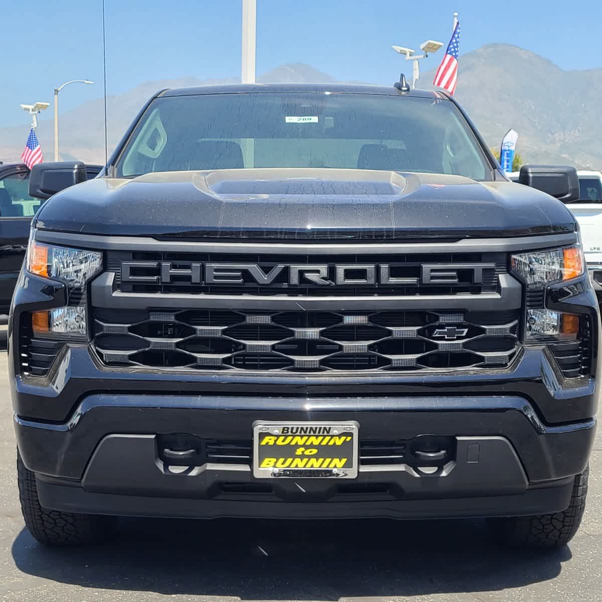 2024 Chevrolet Silverado 1500 Custom 4WD Crew Cab 147 4