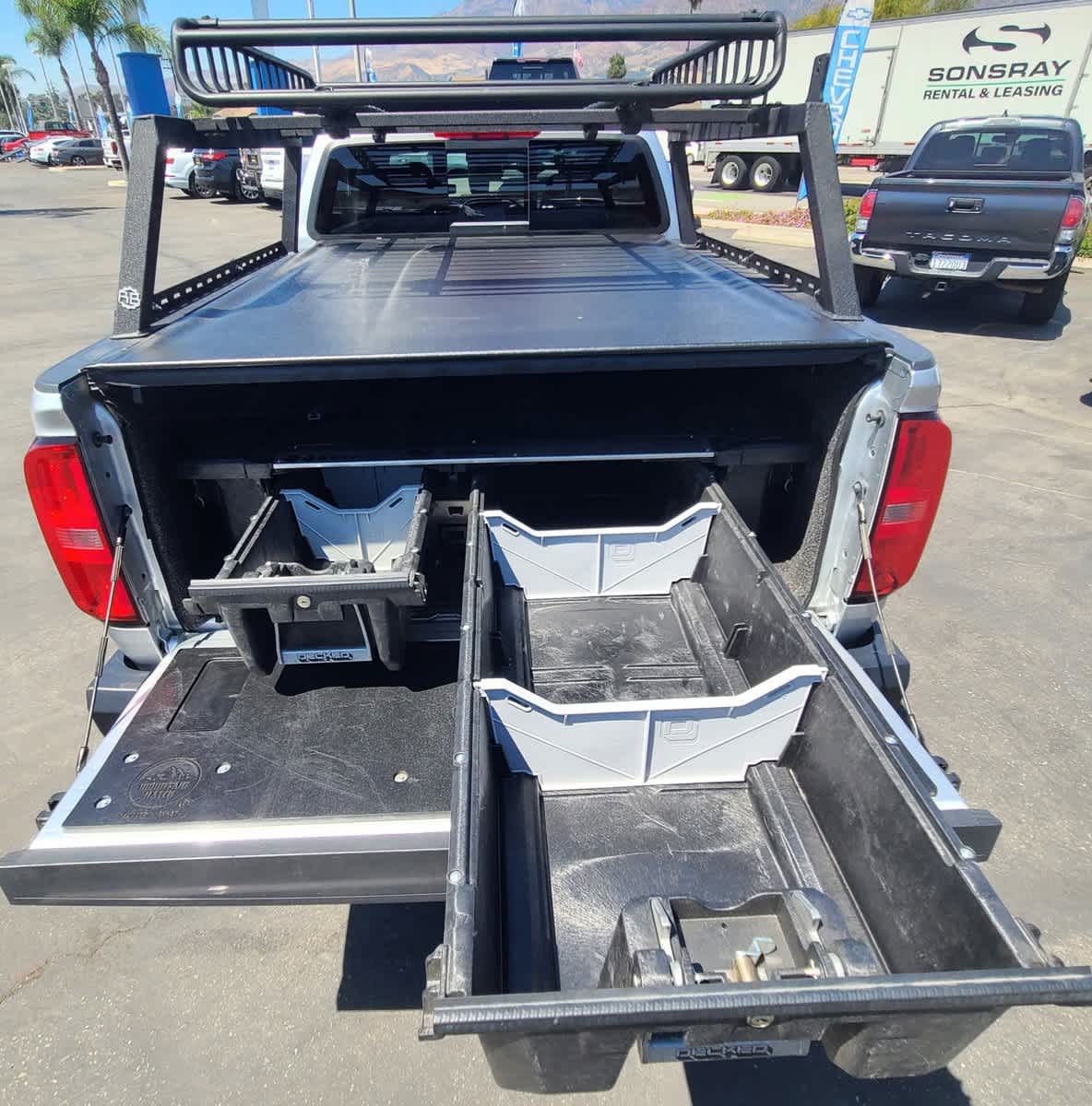 2018 Chevrolet Colorado 4WD Z71 Crew Cab 140.5 10