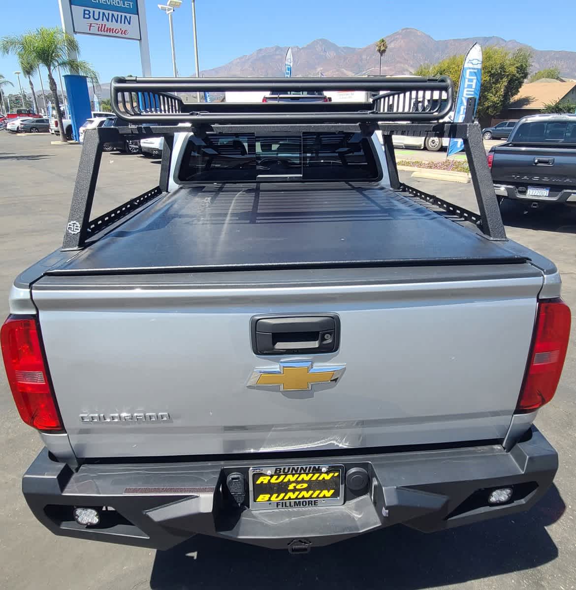 2018 Chevrolet Colorado 4WD Z71 Crew Cab 140.5 8