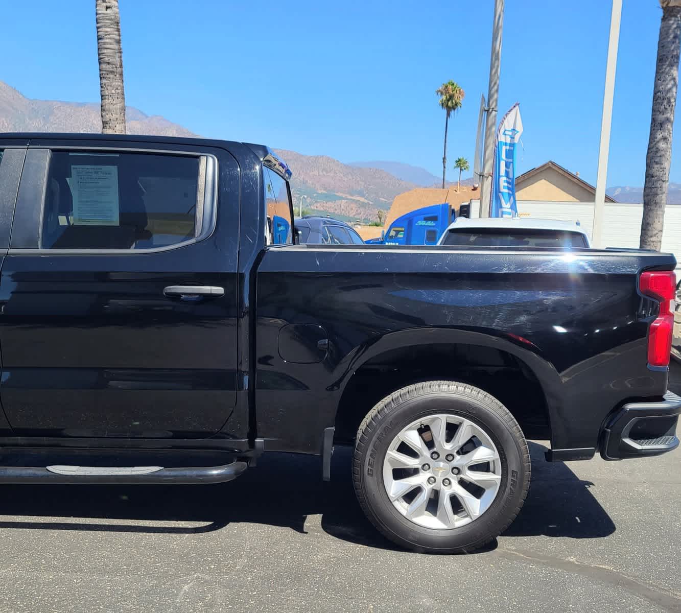 2022 Chevrolet Silverado 1500 LTD Custom 2WD Crew Cab 147 8