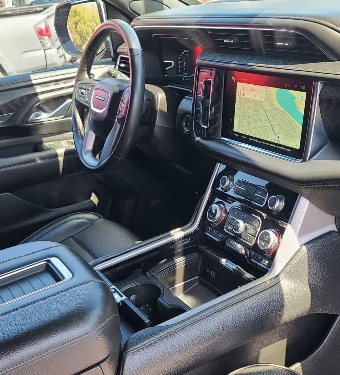 2023 GMC Yukon Denali 15