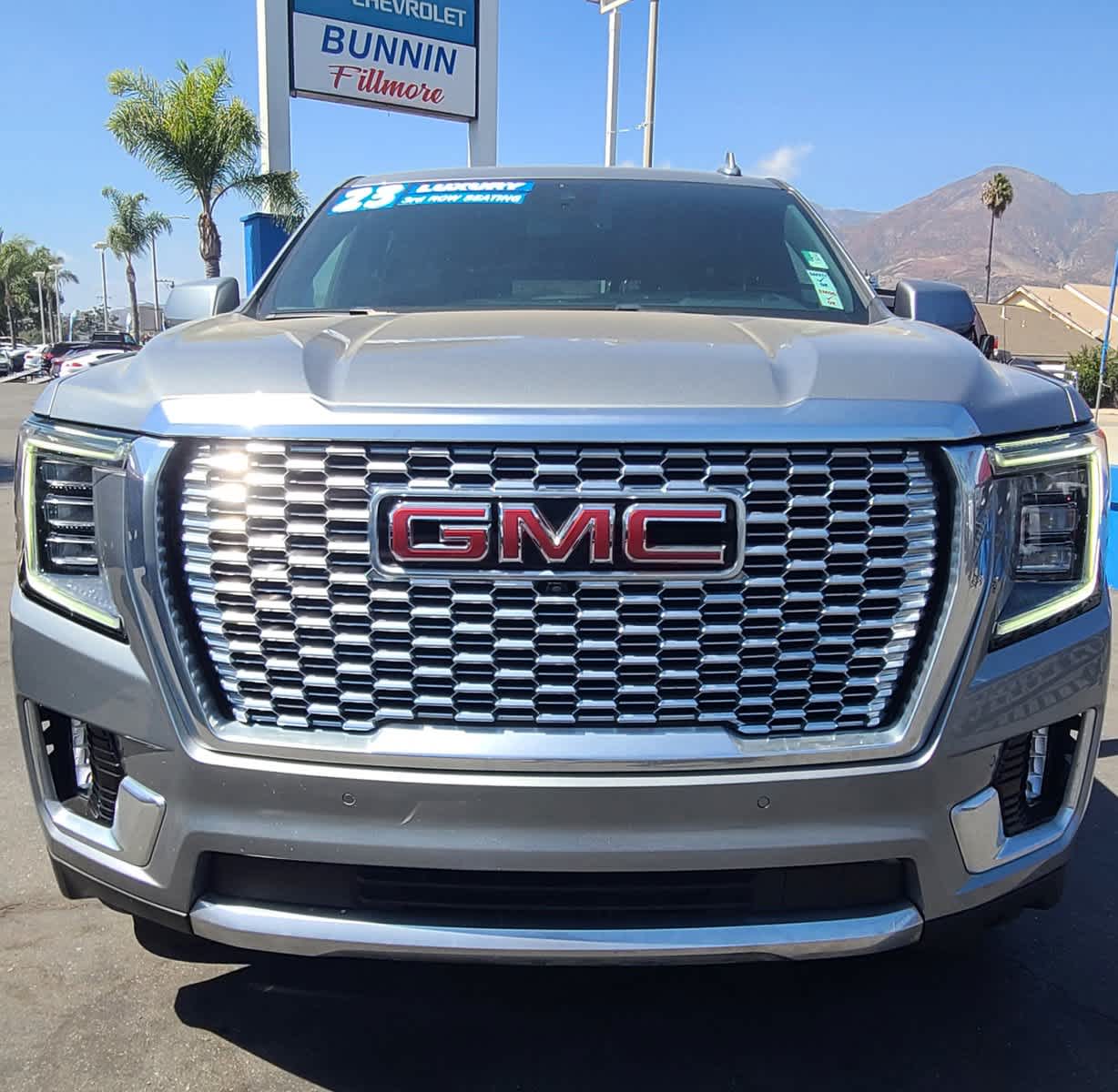 2023 GMC Yukon Denali 4