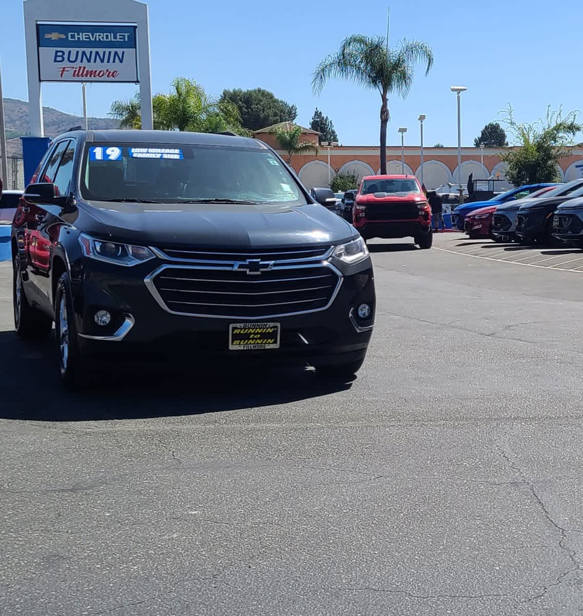 2019 Chevrolet Traverse LT Cloth 2