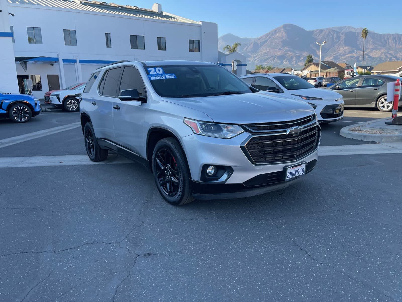 2020 Chevrolet Traverse Premier 2