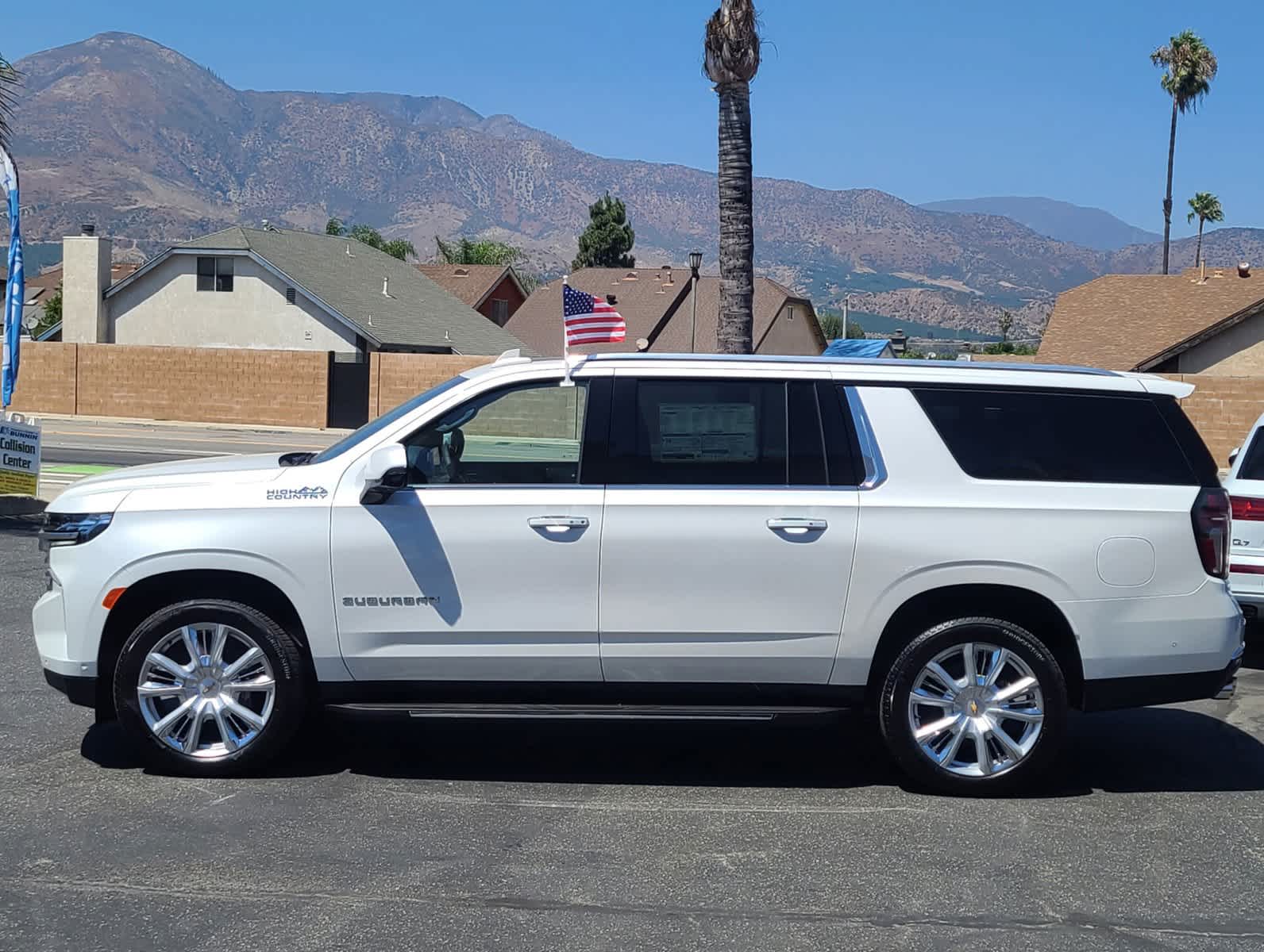 2024 Chevrolet Suburban High Country 6