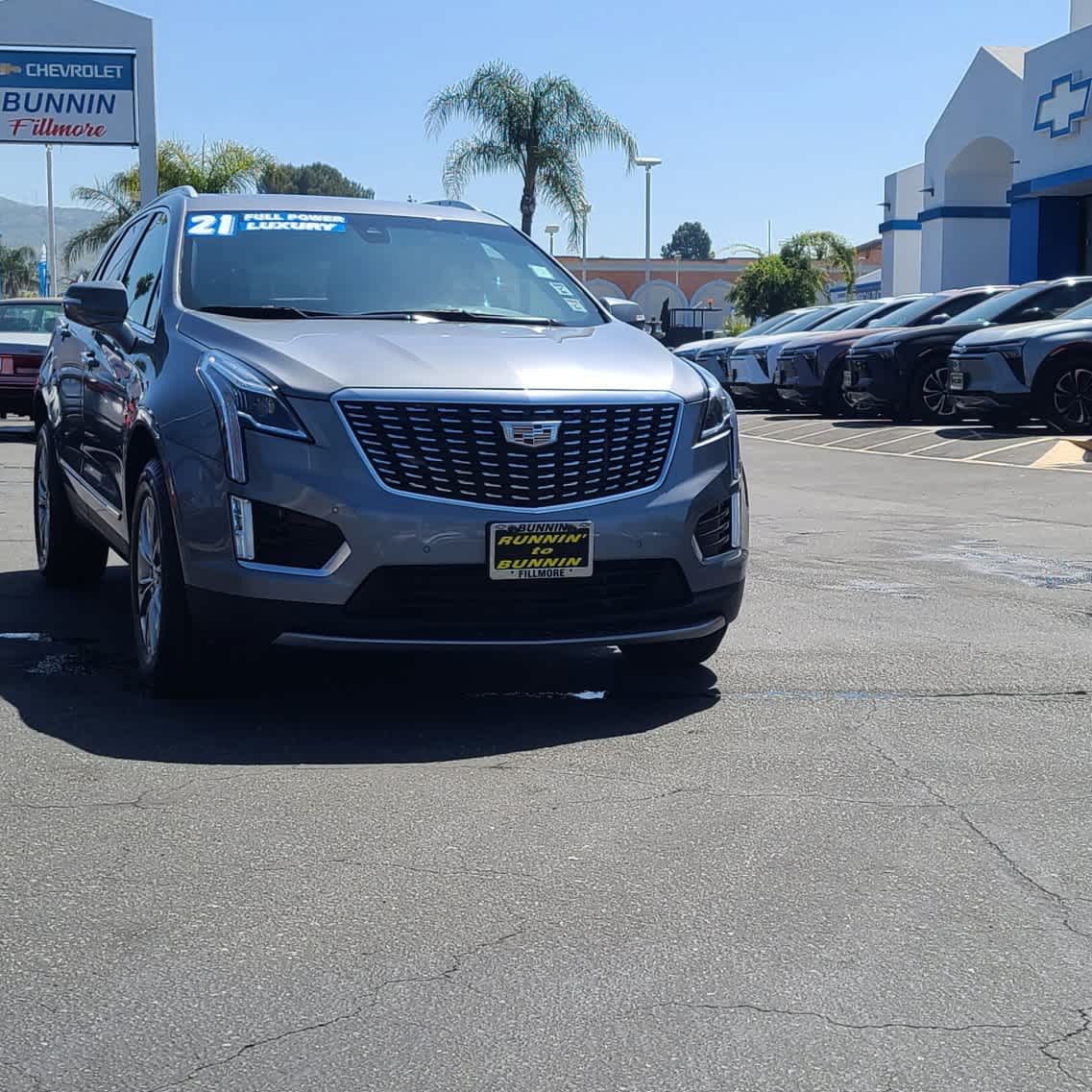 2021 Cadillac XT5 FWD Premium Luxury 2