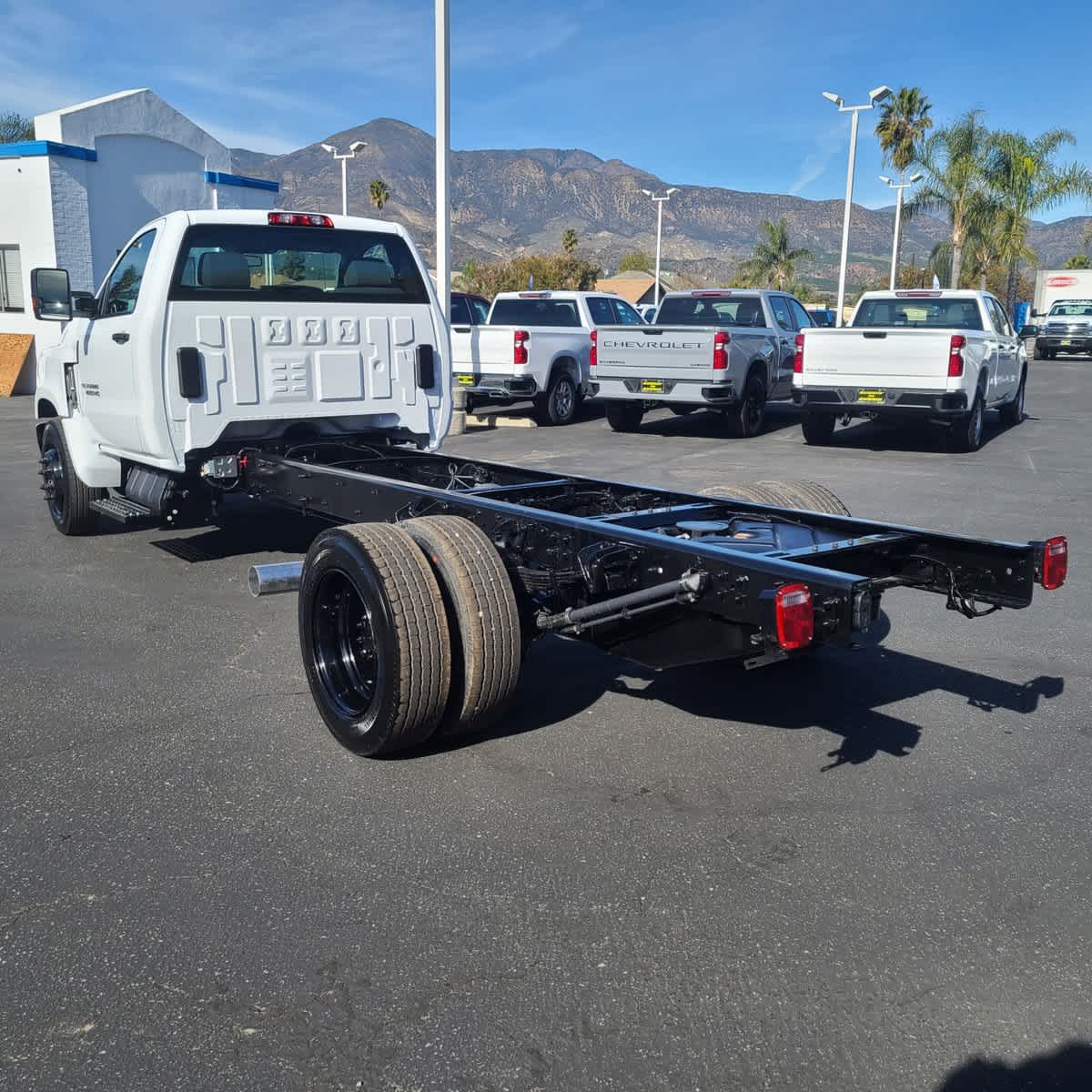 2023 Chevrolet Silverado MD Work Truck 2WD Reg Cab 7