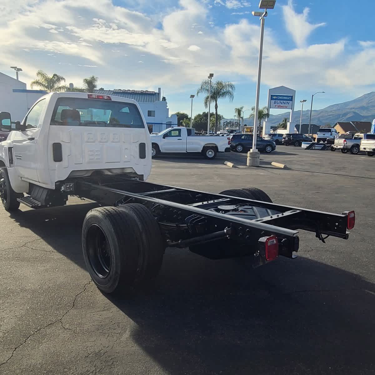 2023 Chevrolet Silverado MD Work Truck 2WD Reg Cab 7