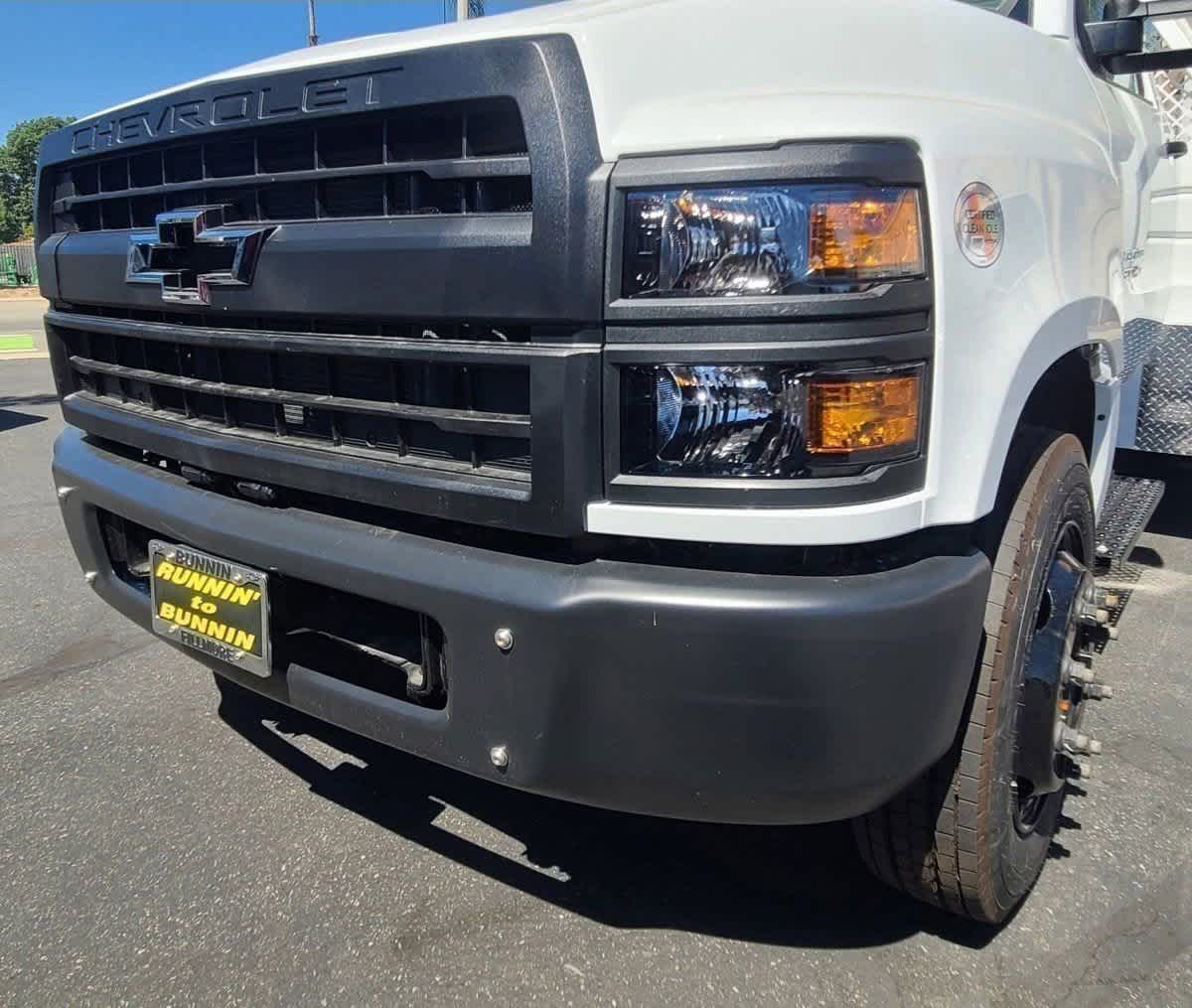 2023 Chevrolet Silverado MD Work Truck 2WD Reg Cab 18