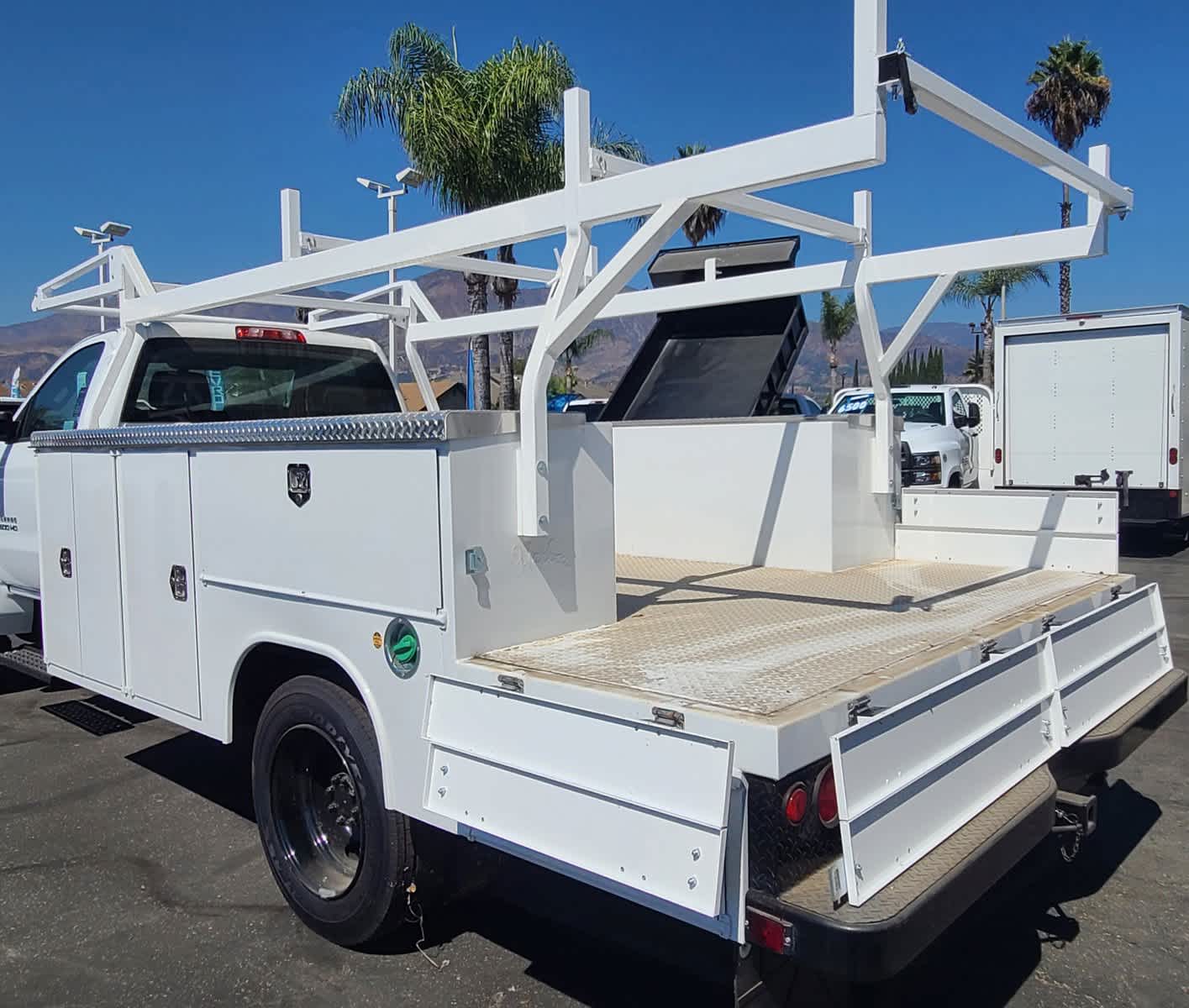 2023 Chevrolet Silverado MD Work Truck 2WD Reg Cab 10