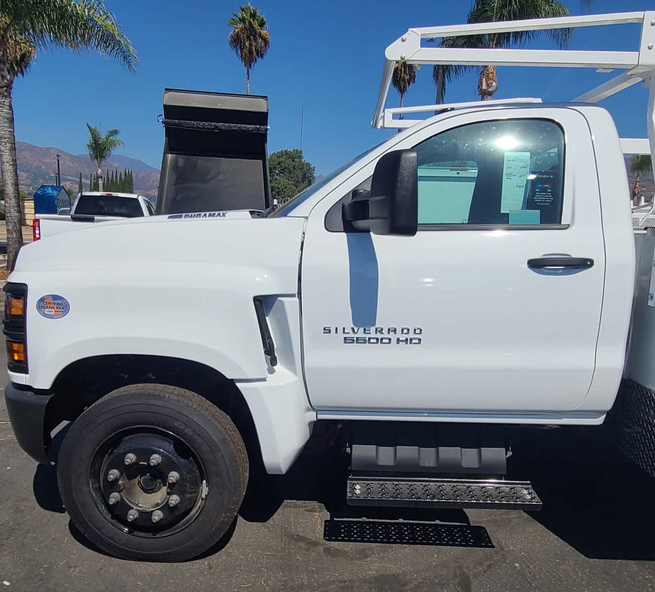 2023 Chevrolet Silverado MD Work Truck 2WD Reg Cab 7