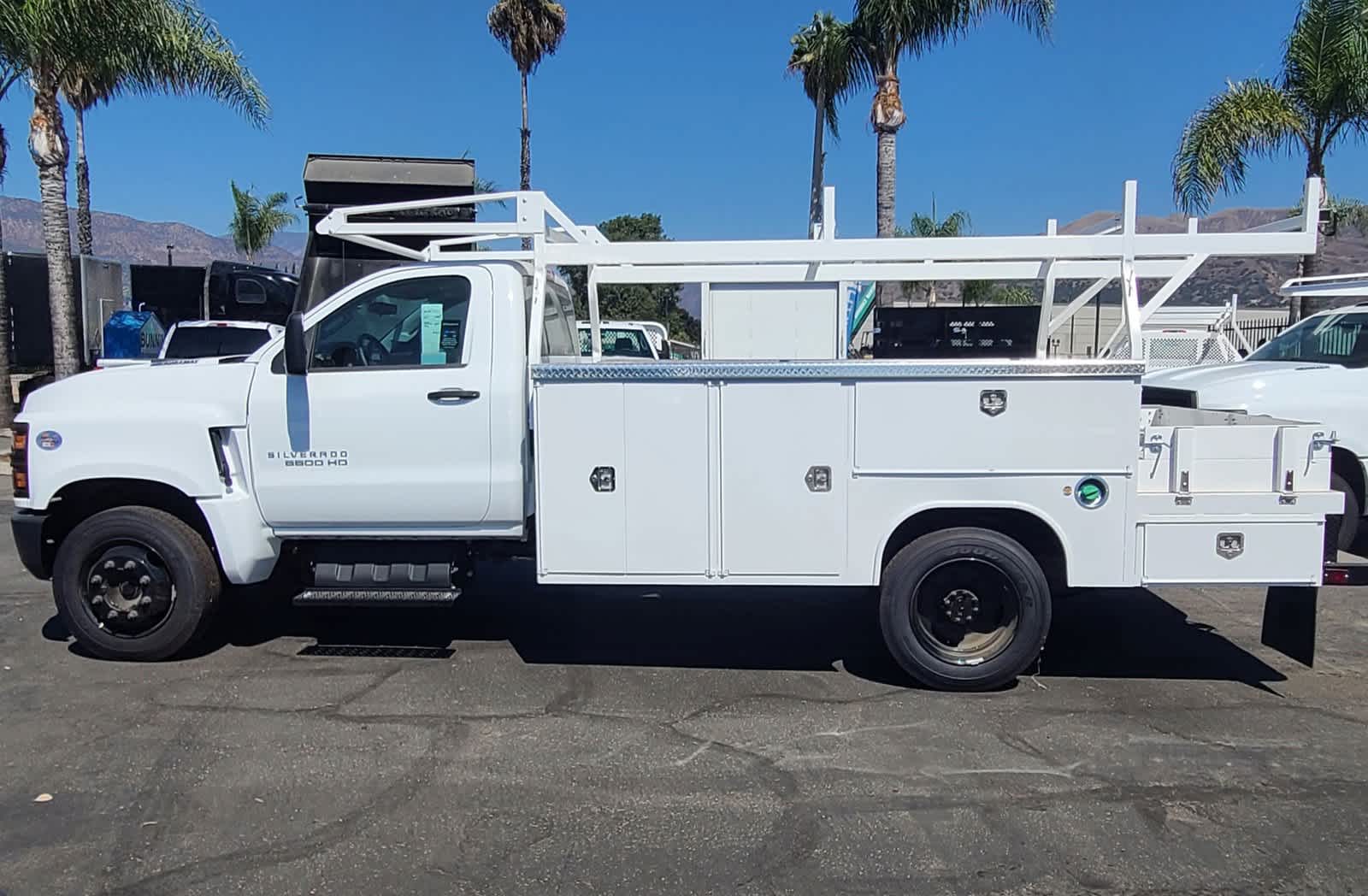 2023 Chevrolet Silverado MD Work Truck 2WD Reg Cab 6