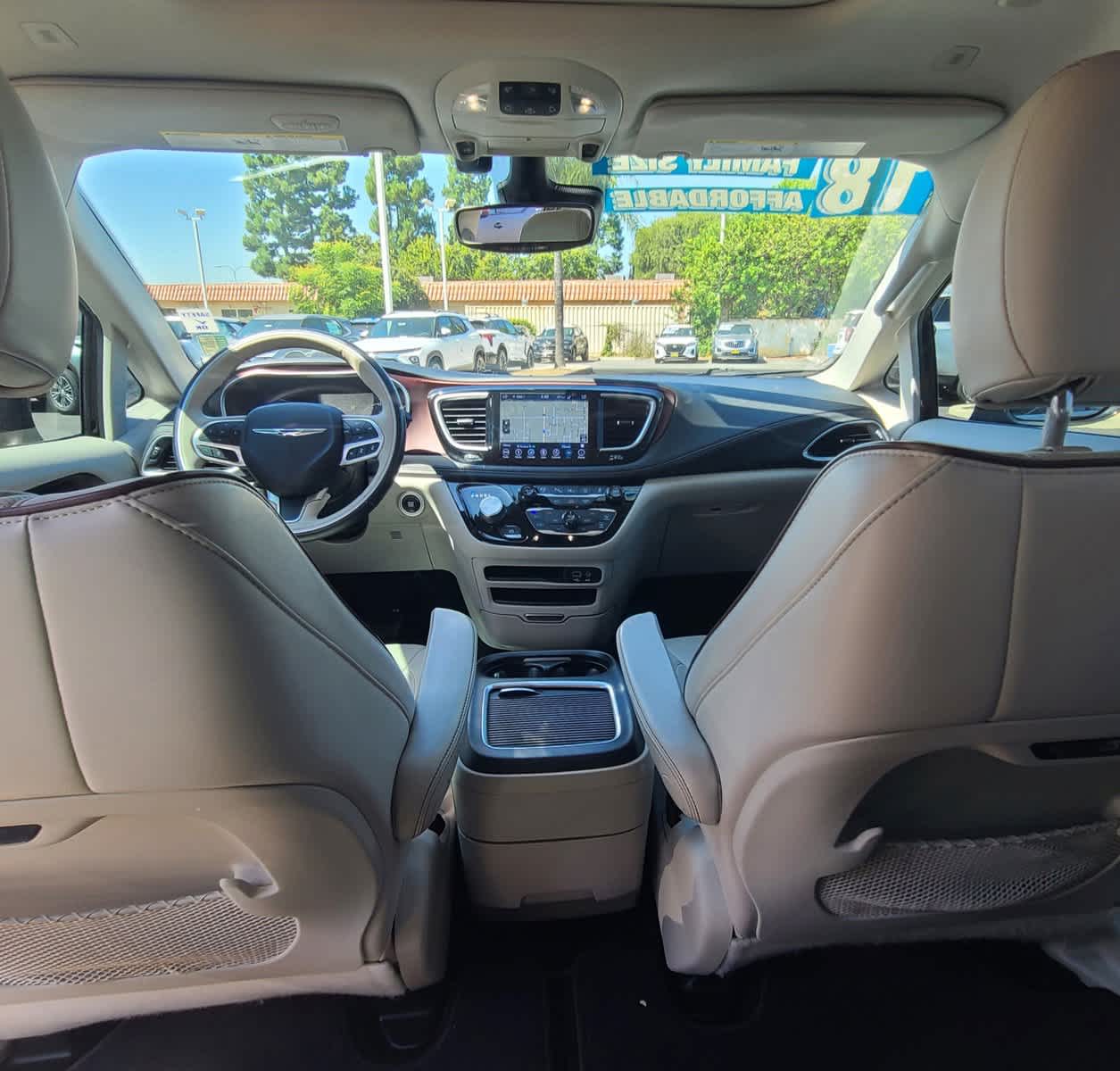 2018 Chrysler Pacifica Limited 36