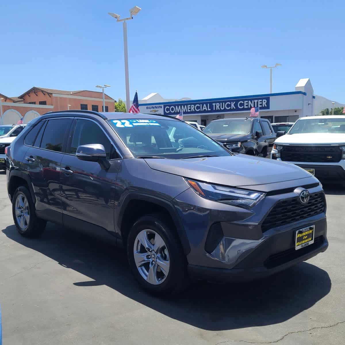 2022 Toyota RAV4 XLE 3