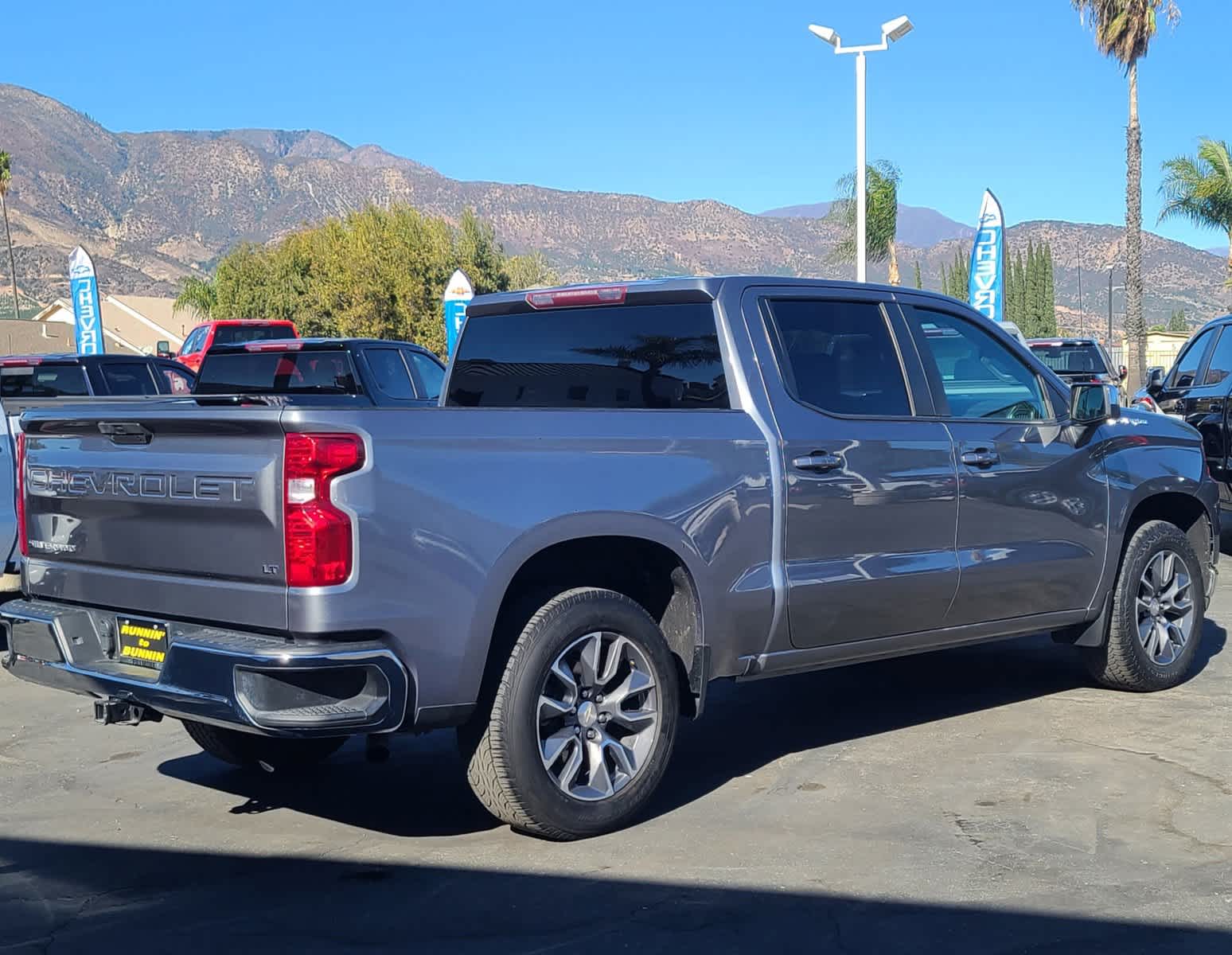 2020 Chevrolet Silverado 1500 LT 2WD Crew Cab 147 10