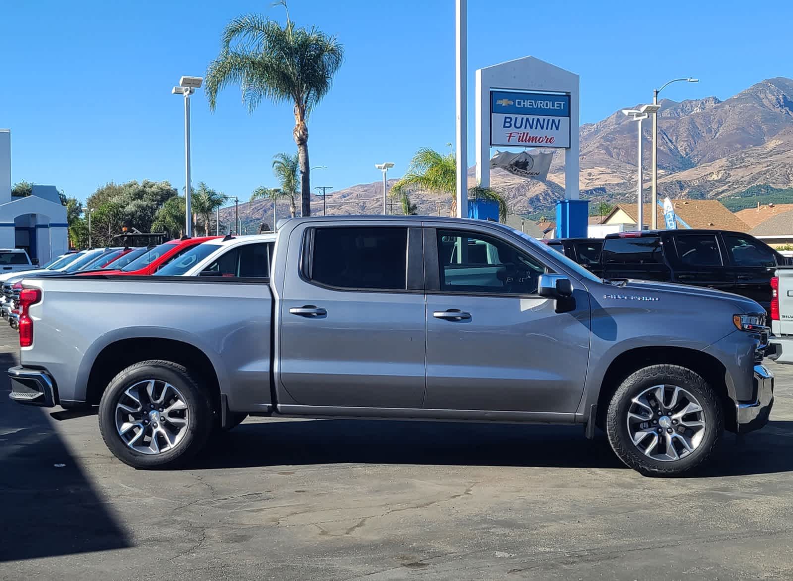 2020 Chevrolet Silverado 1500 LT 2WD Crew Cab 147 11