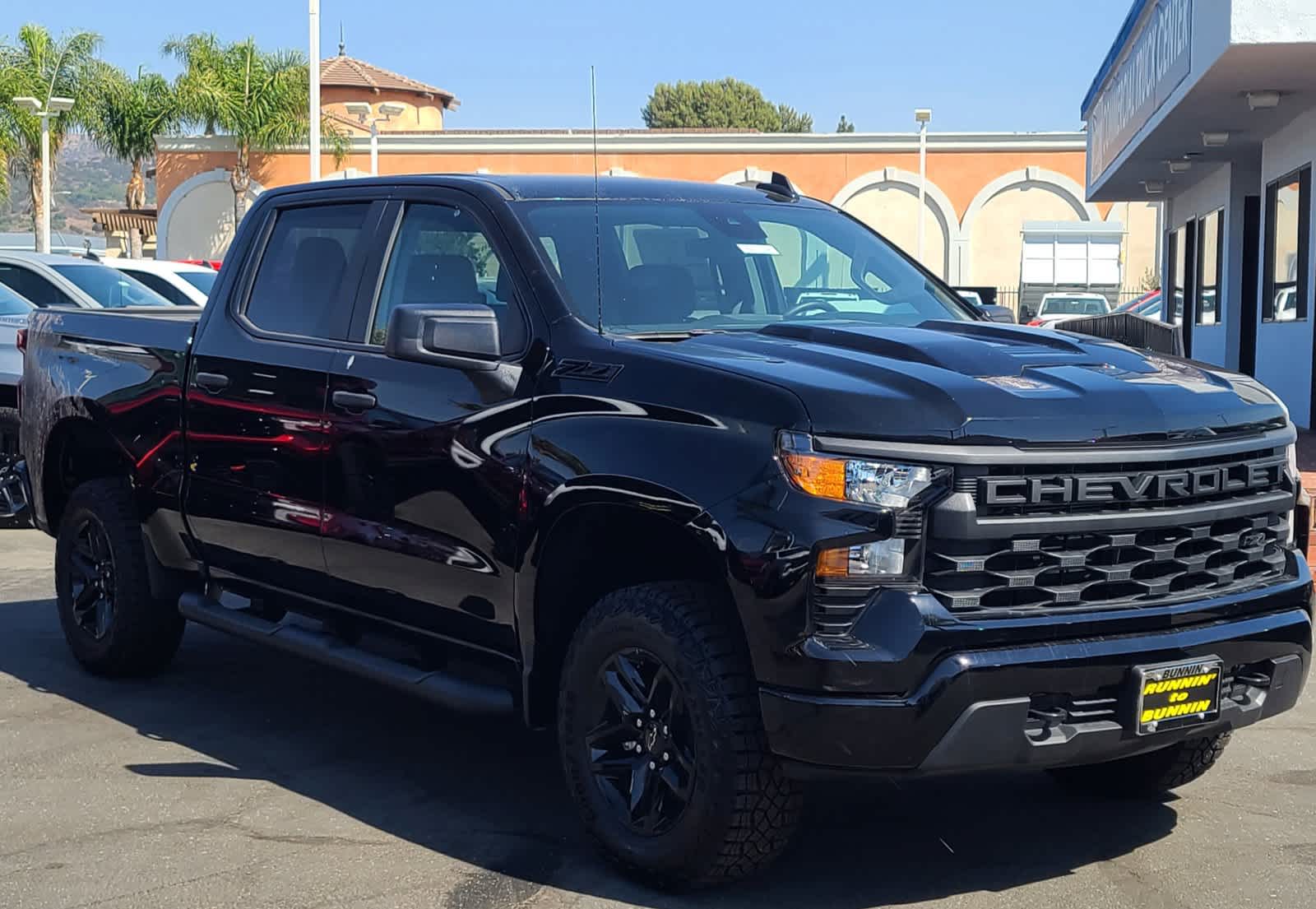 2024 Chevrolet Silverado 1500 Custom Trail Boss 4WD Crew Cab 147 3