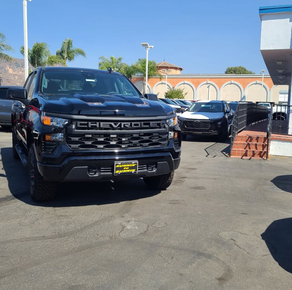 2024 Chevrolet Silverado 1500 Custom Trail Boss 4WD Crew Cab 147 2