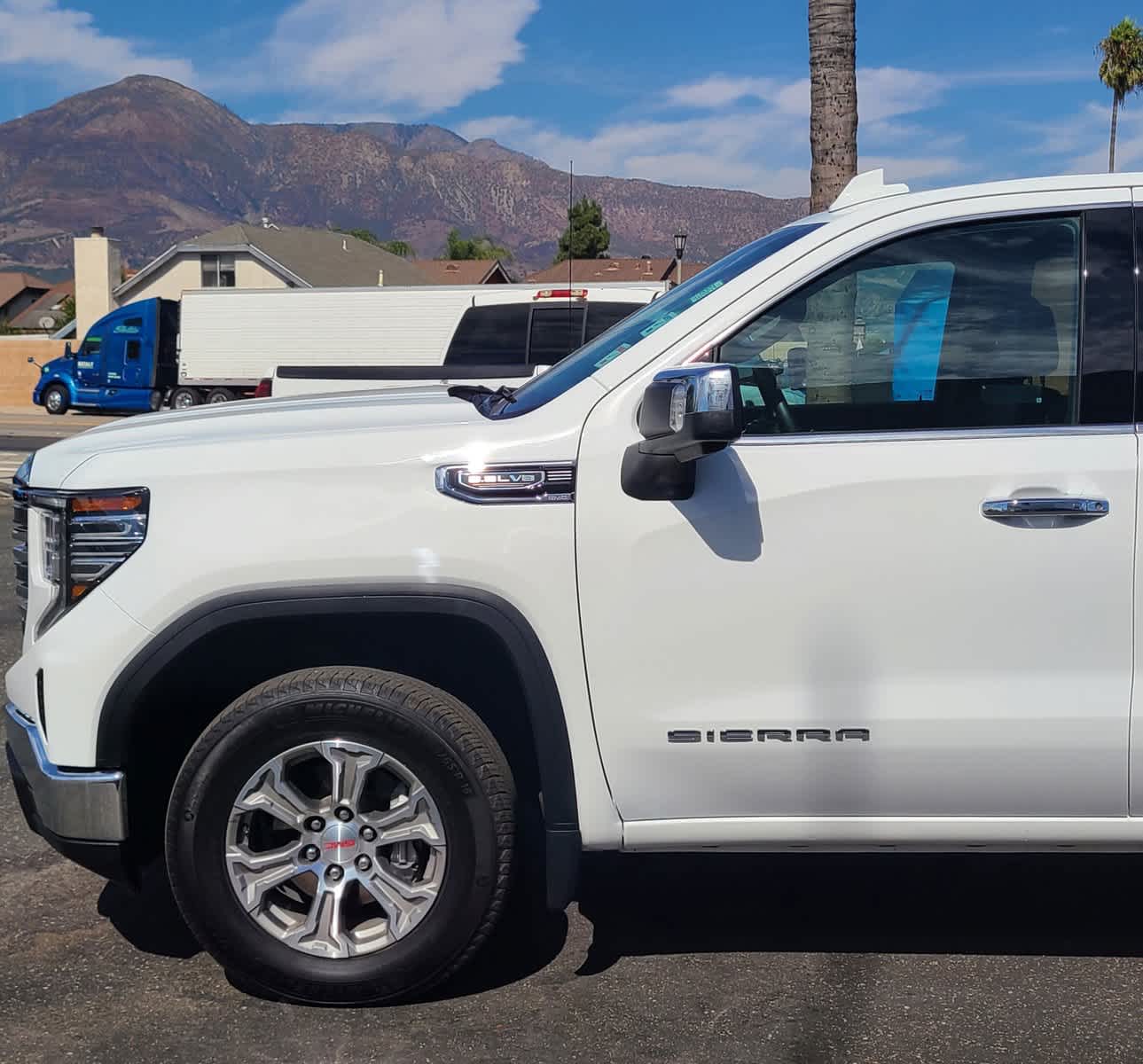 2024 GMC Sierra 1500 SLT 4WD Crew Cab 147 26