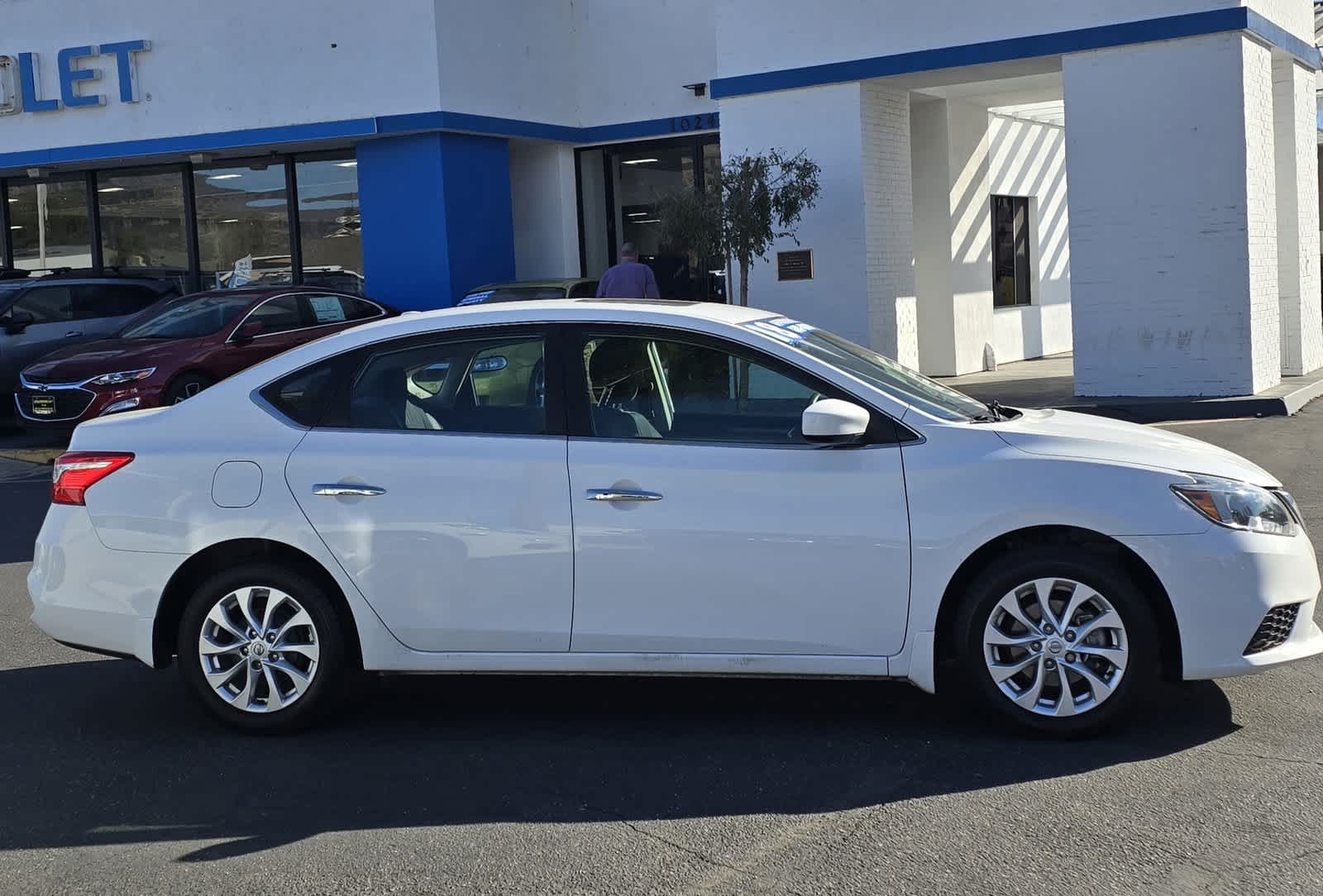 2018 Nissan Sentra SV 12