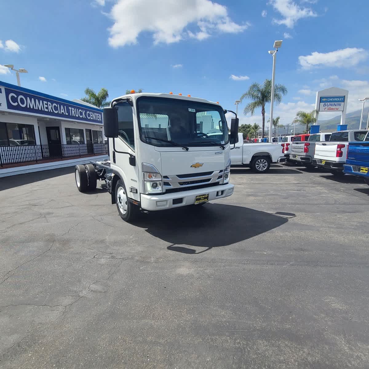 2024 Chevrolet 4500 HG LCF Gas 2WD Reg Cab 132.5 2