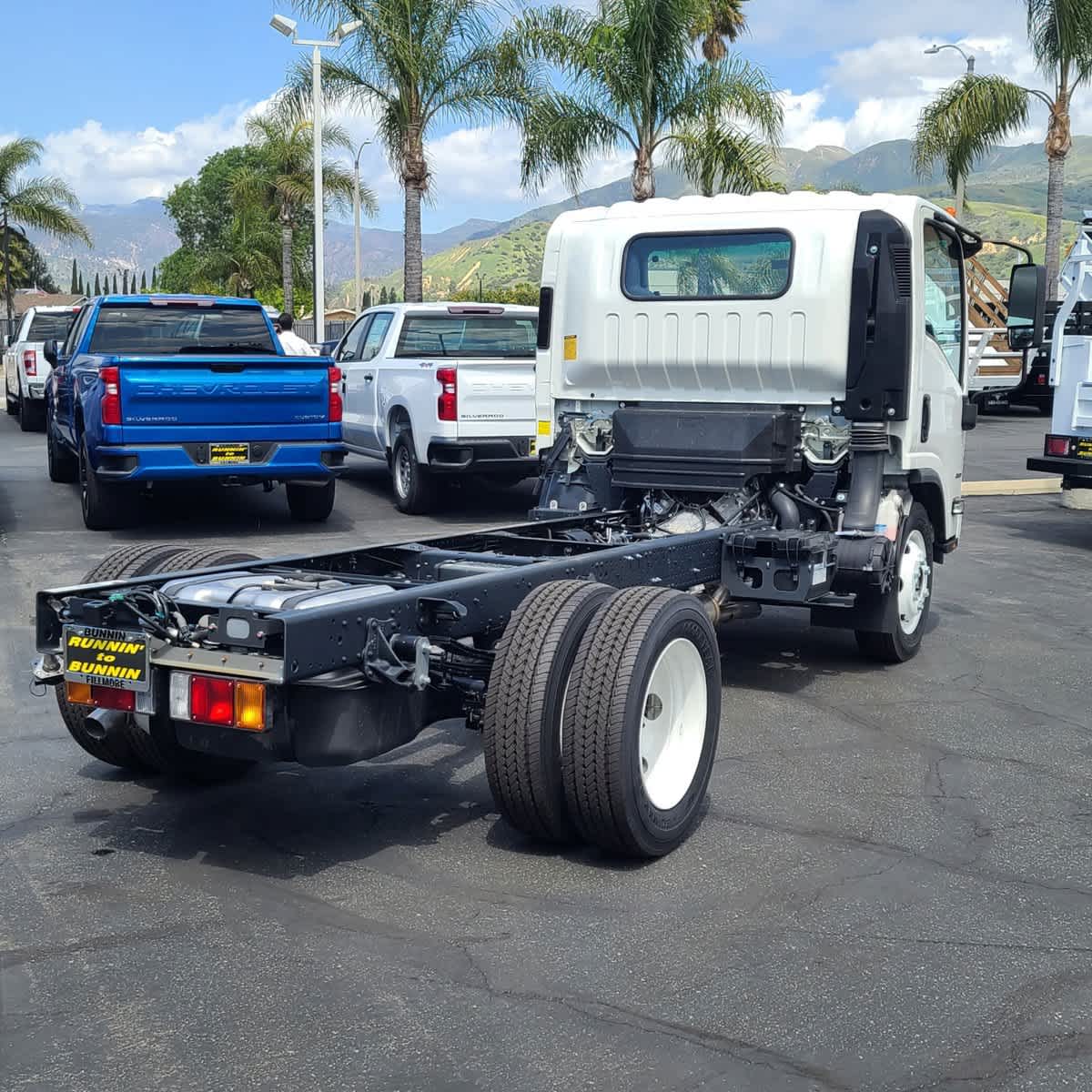 2024 Chevrolet 4500 HG LCF Gas 2WD Reg Cab 132.5 10