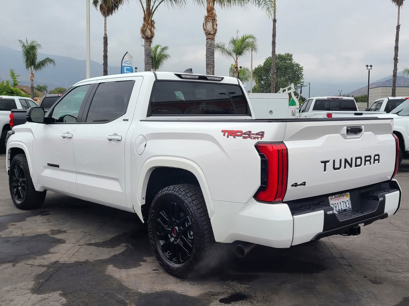 2024 Toyota Tundra SR5 CrewMax 5.5 Bed 8