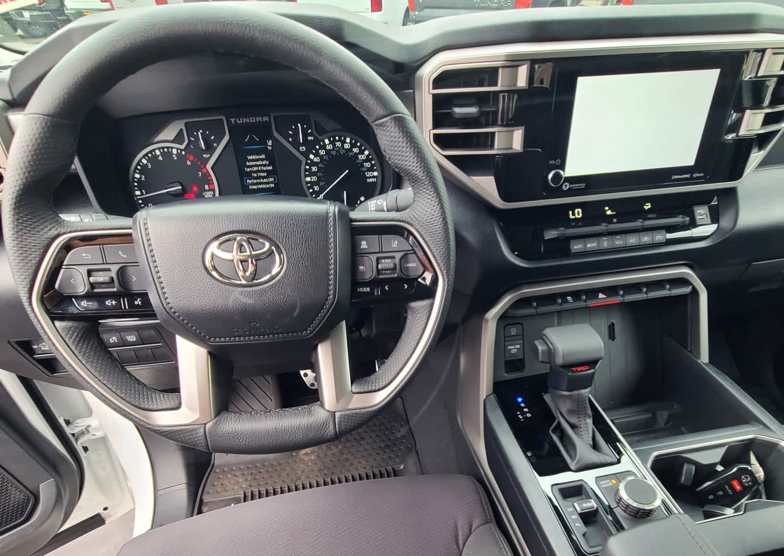 2024 Toyota Tundra SR5 CrewMax 5.5 Bed 39