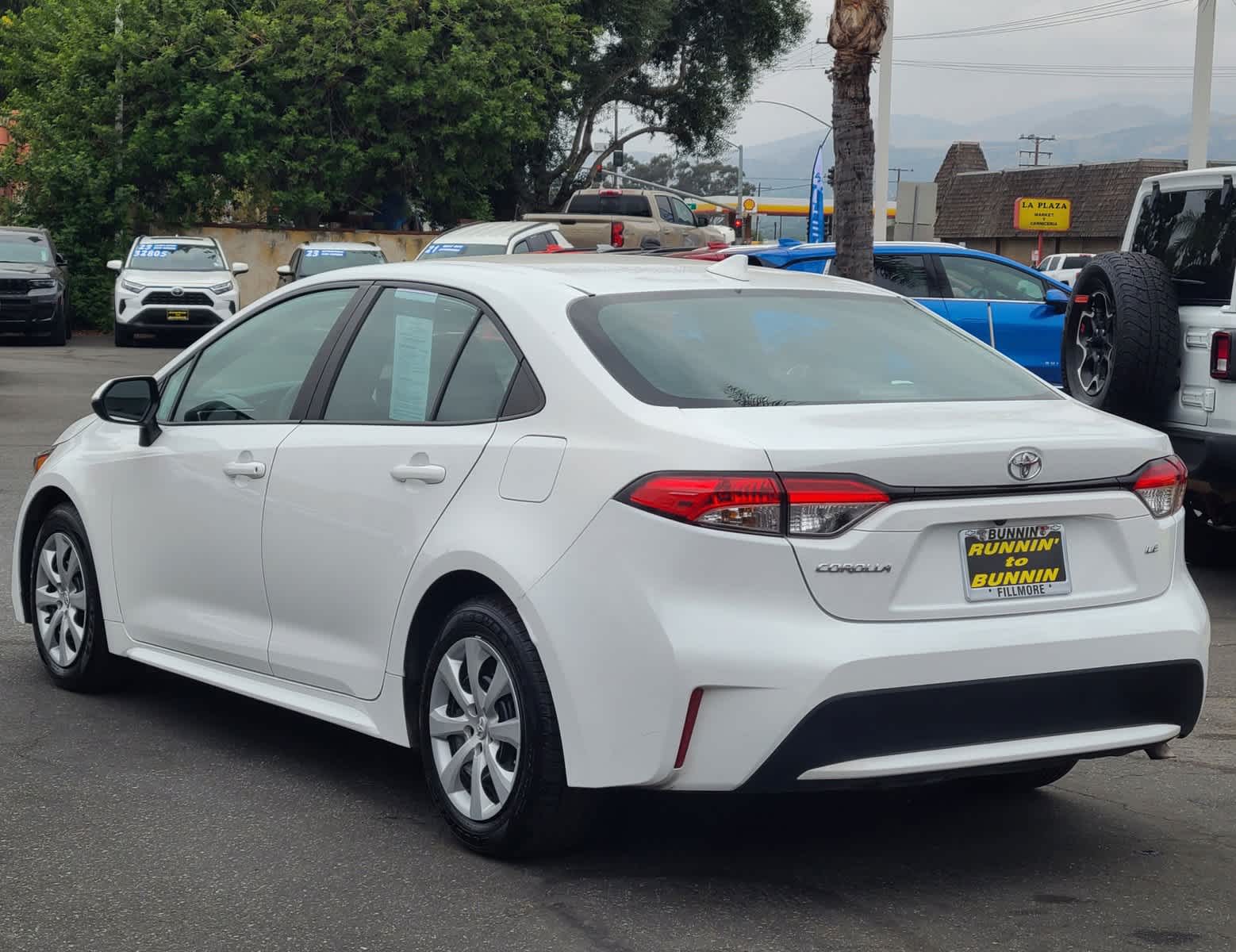 2022 Toyota Corolla LE 8