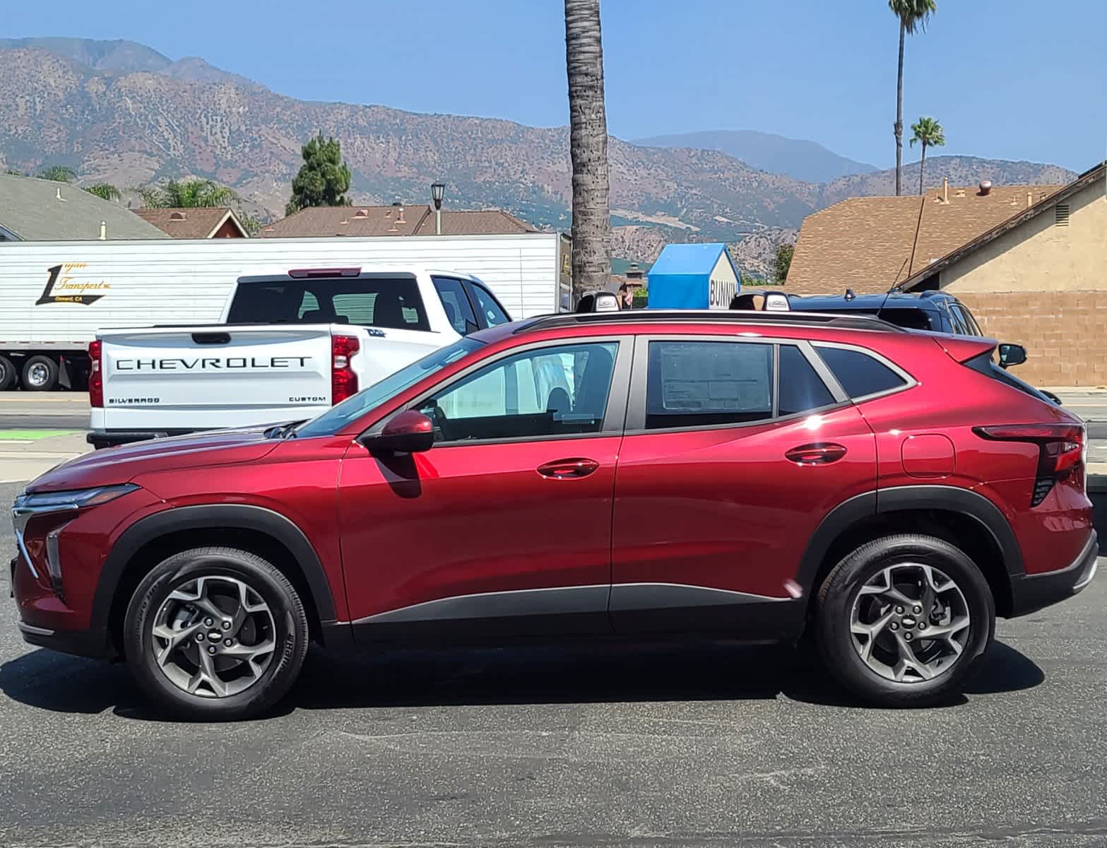 2025 Chevrolet Trax LT 6