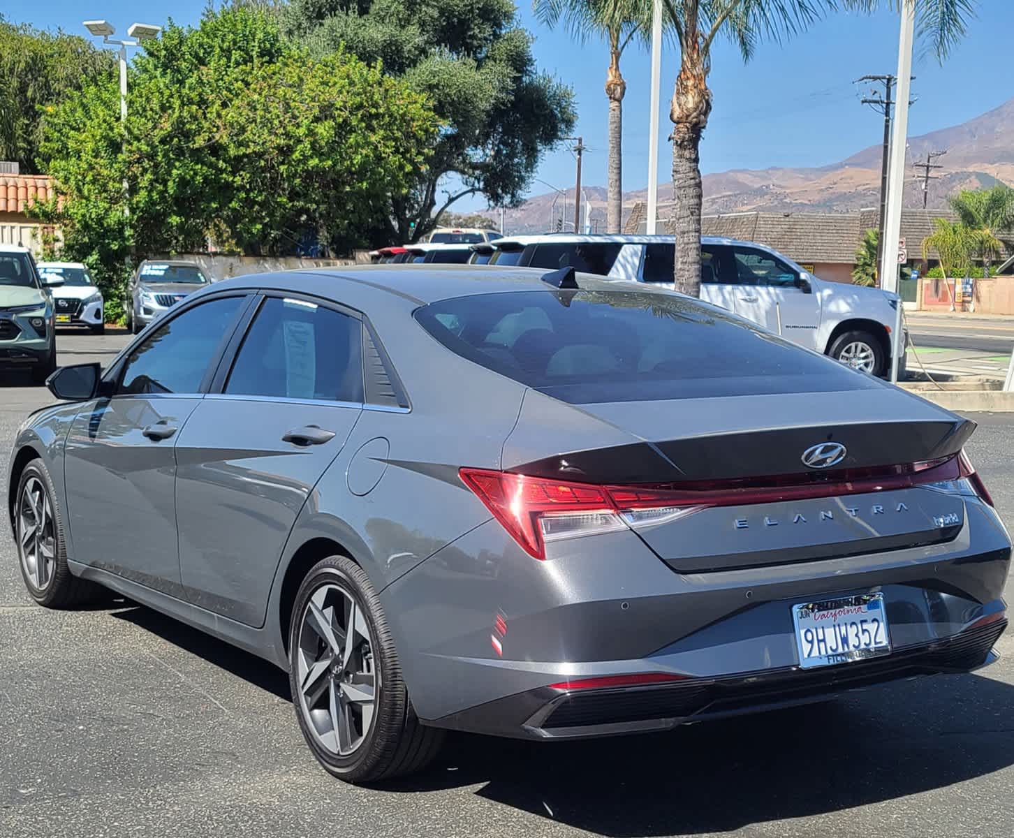 2023 Hyundai Elantra Hybrid Limited 9