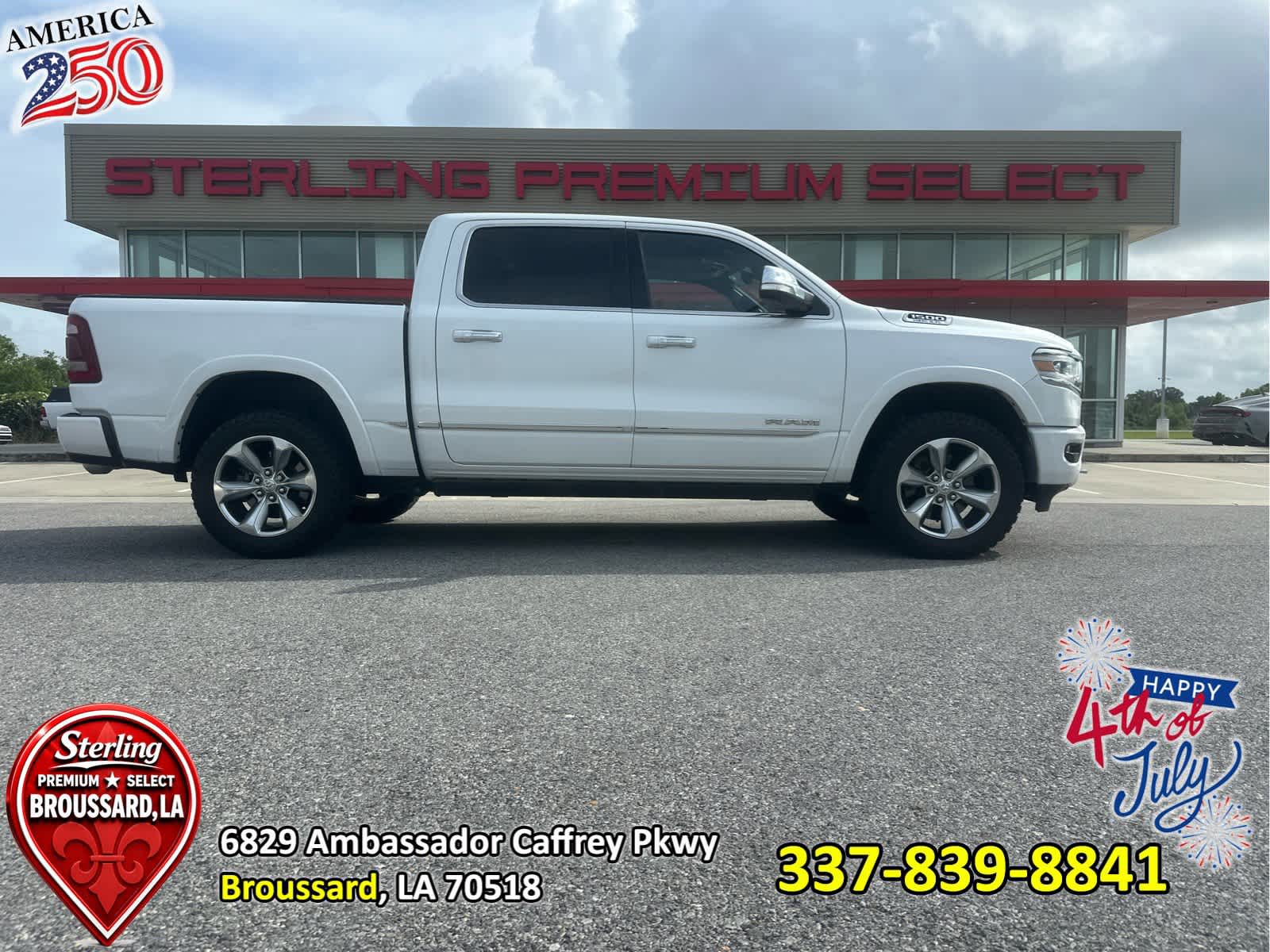 Ivory White Tri-Coat Pearlcoat 2022 RAM 1500 Limited Crew Cab 4WD Pickup Truck Four-Wheel Drive 8-Speed Automatic