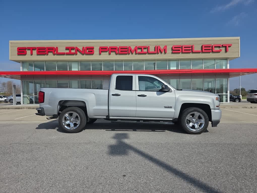 2018 Chevrolet Silverado 1500 Custom Double Cab RWD
