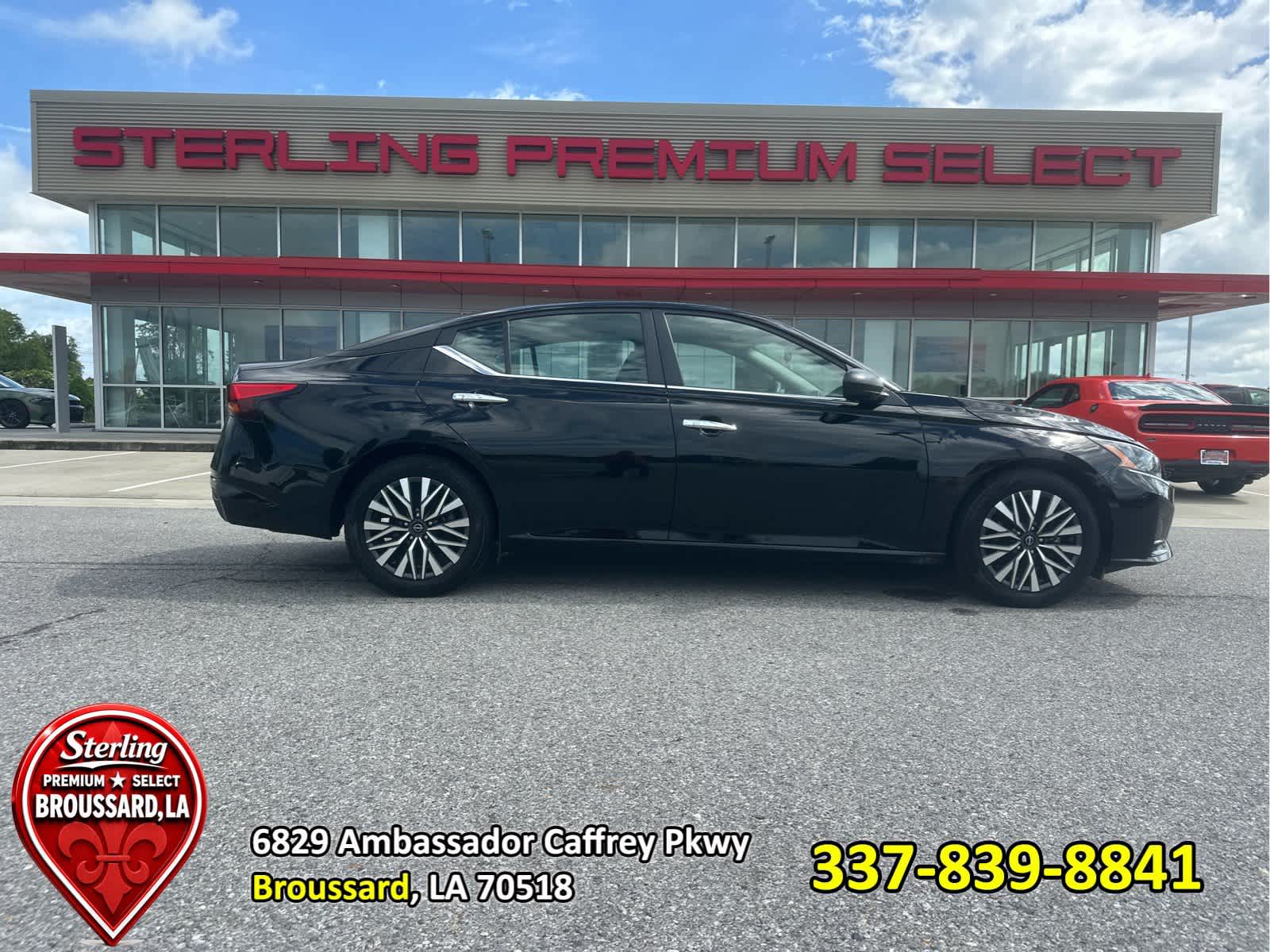 Super Black 2024 Nissan Altima Sedan Front-Wheel Drive Continuously Variable Transmission