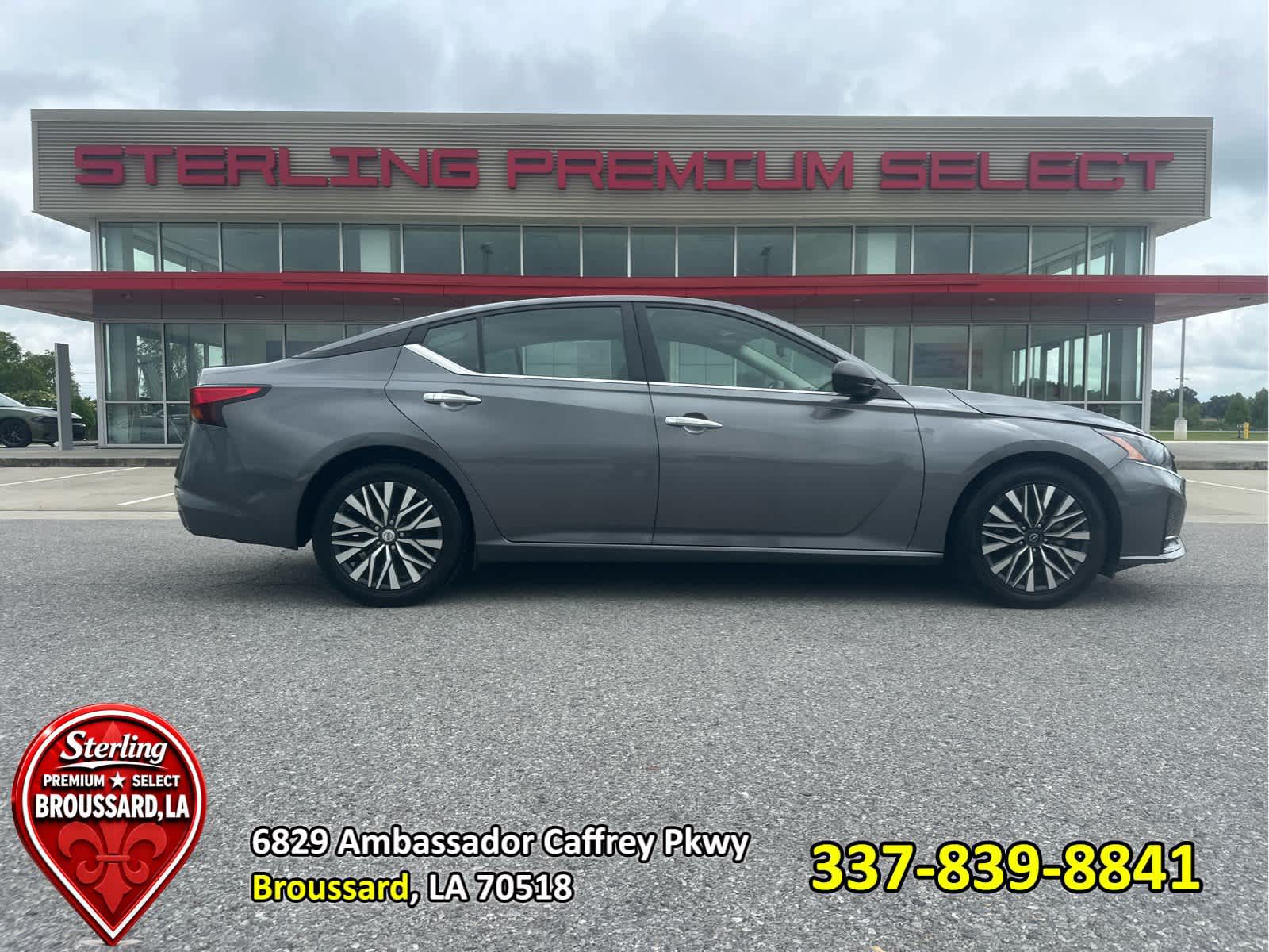 Gray (Gun Metallic) 2024 Nissan Altima Sedan Front-Wheel Drive Continuously Variable Transmission