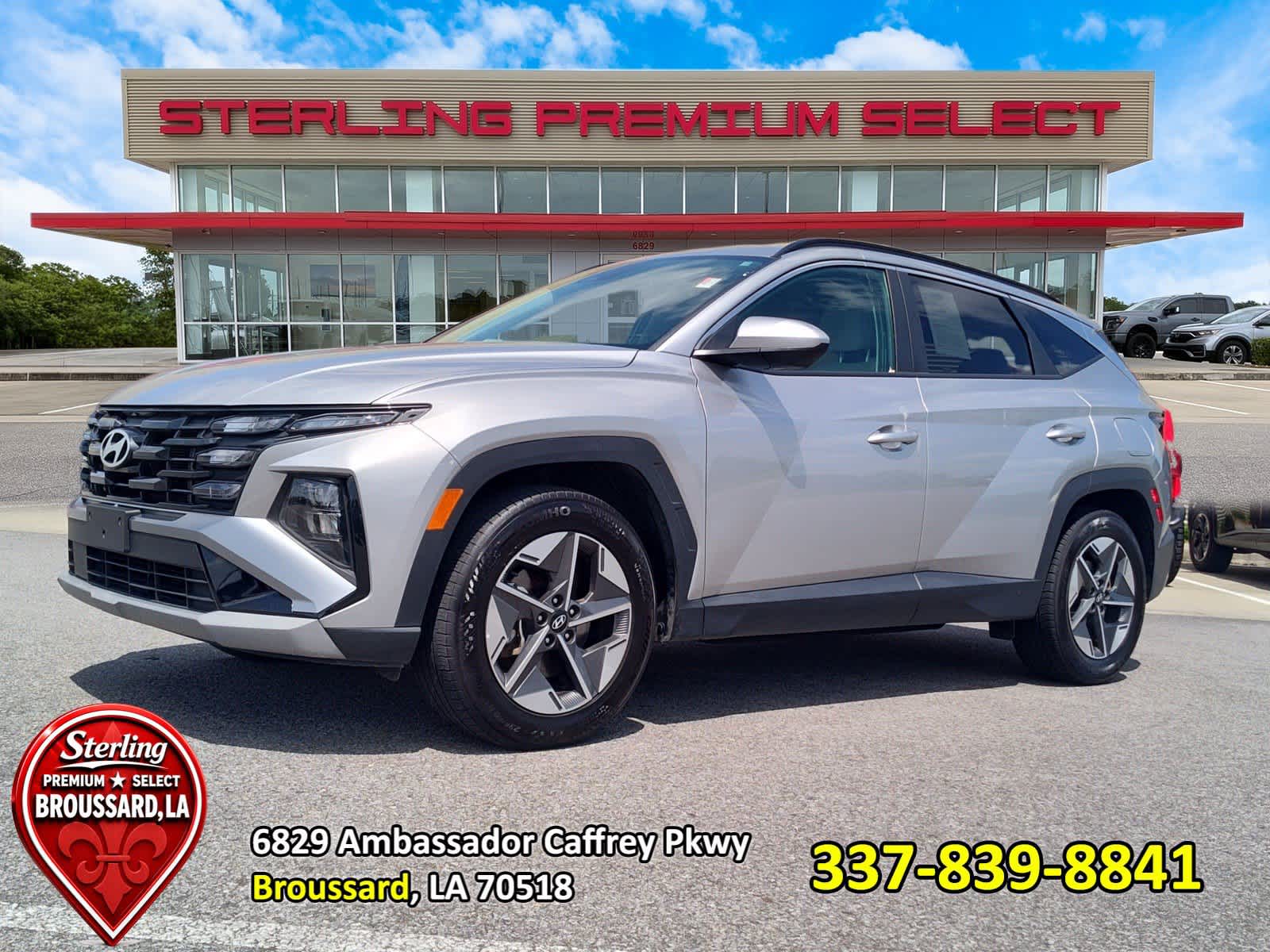 Shimmering Silver 2025 Hyundai Tucson SUV / Crossover Front-Wheel Drive 8-Speed Automatic