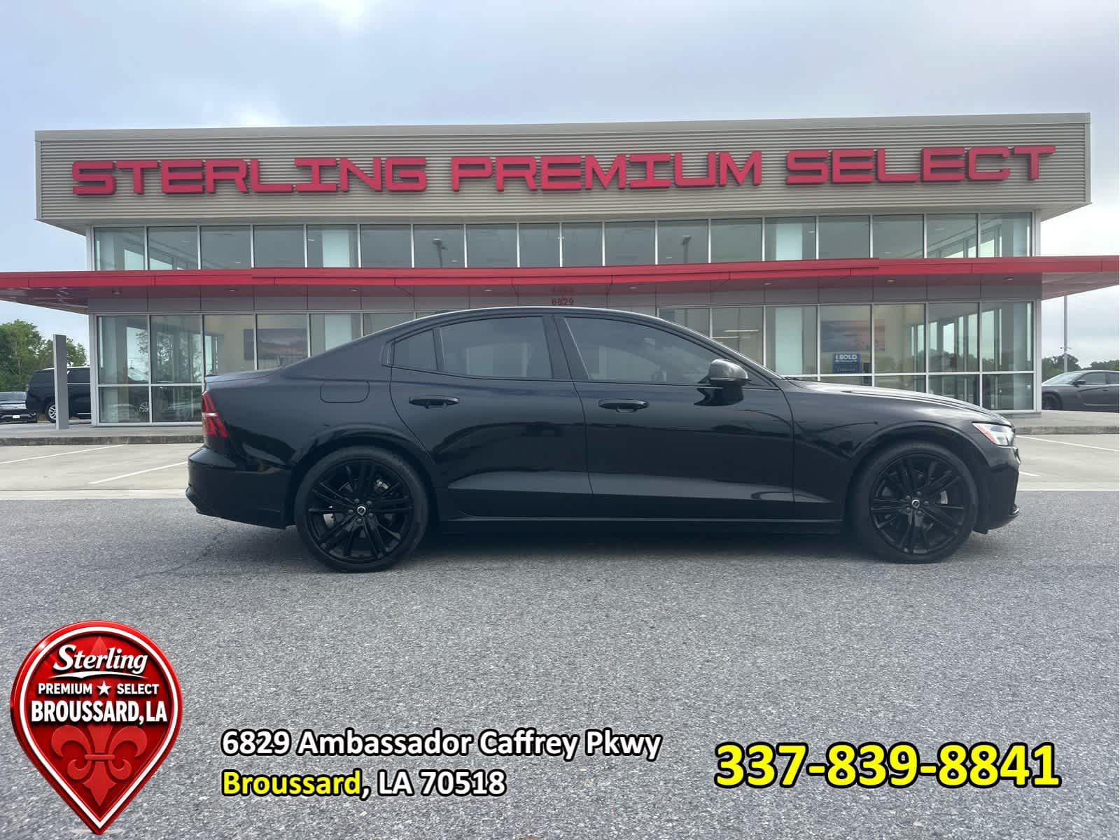 Onyx Black Metallic 2024 Volvo S60 Sedan Front-Wheel Drive 8-Speed Automatic