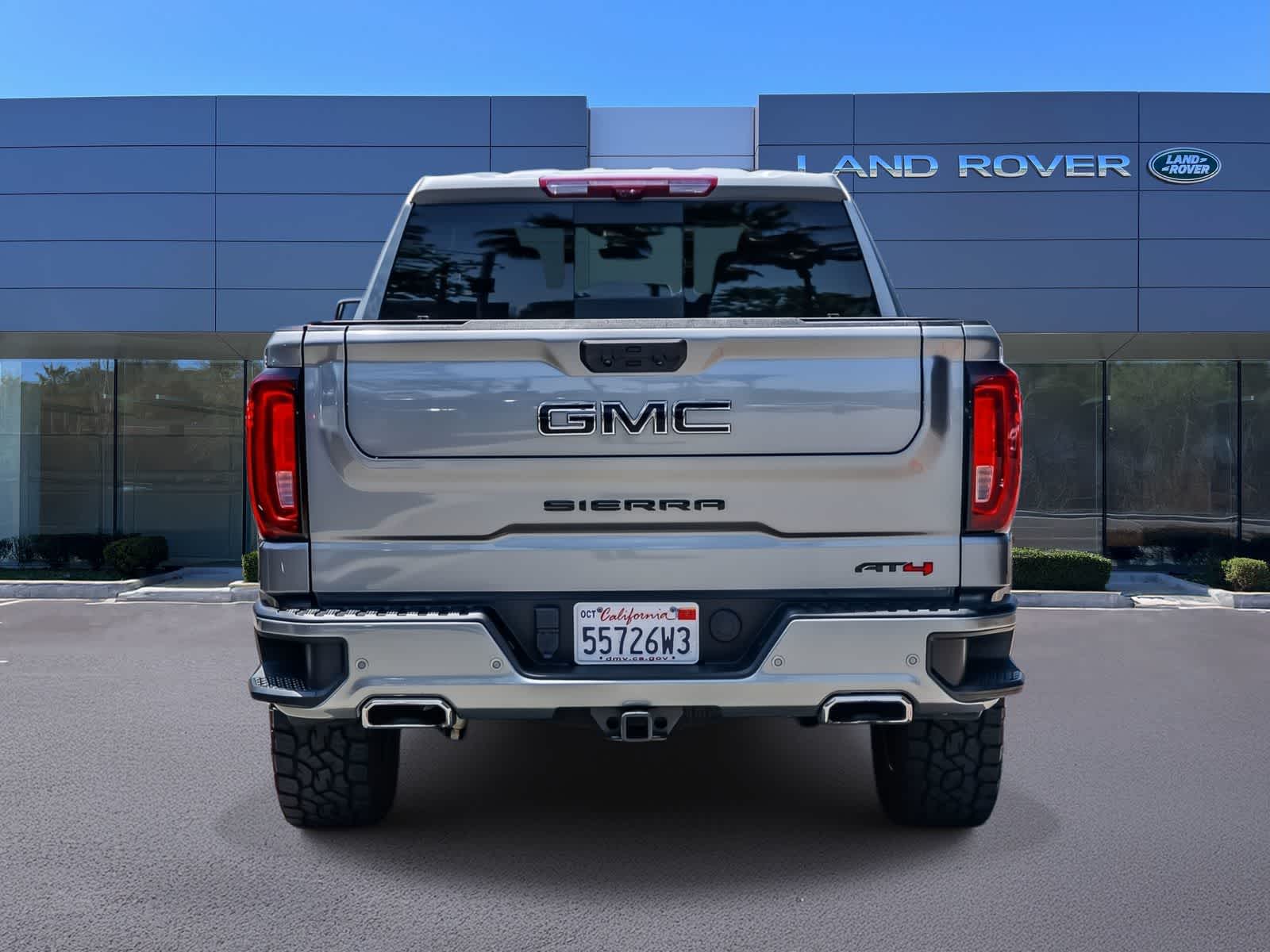 View vehicle photo 5