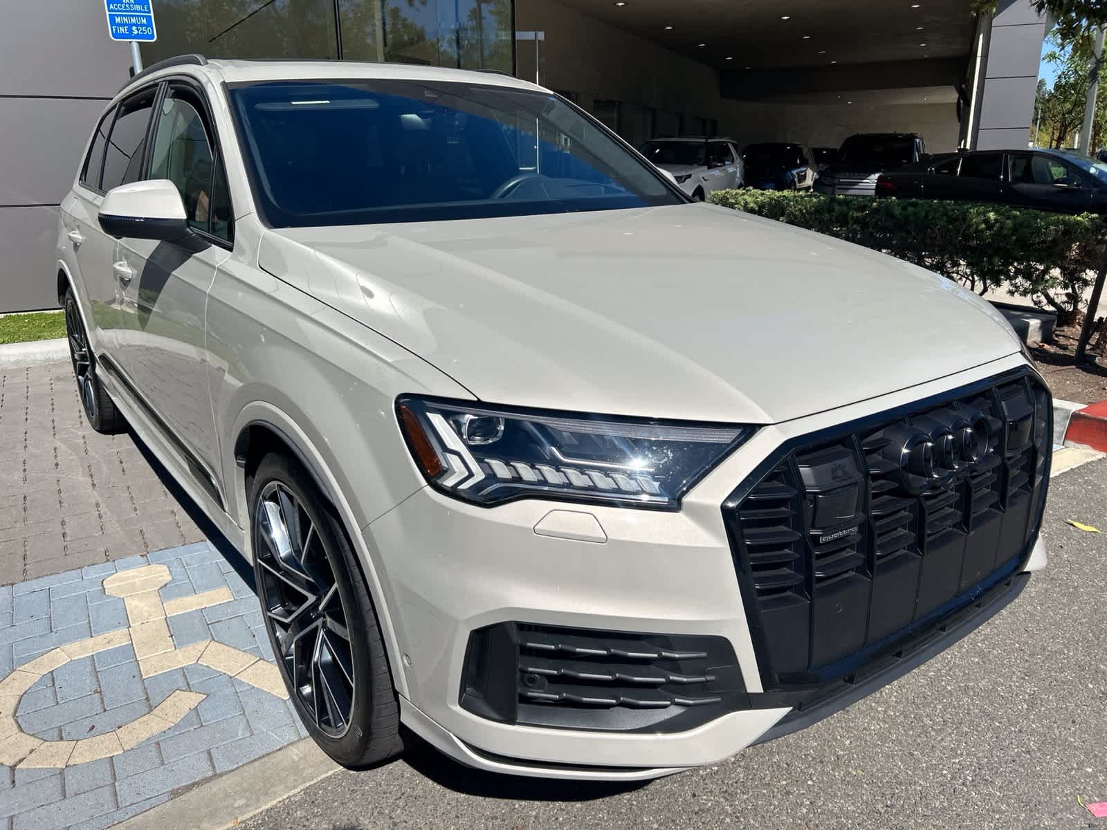 2023 Audi Q7