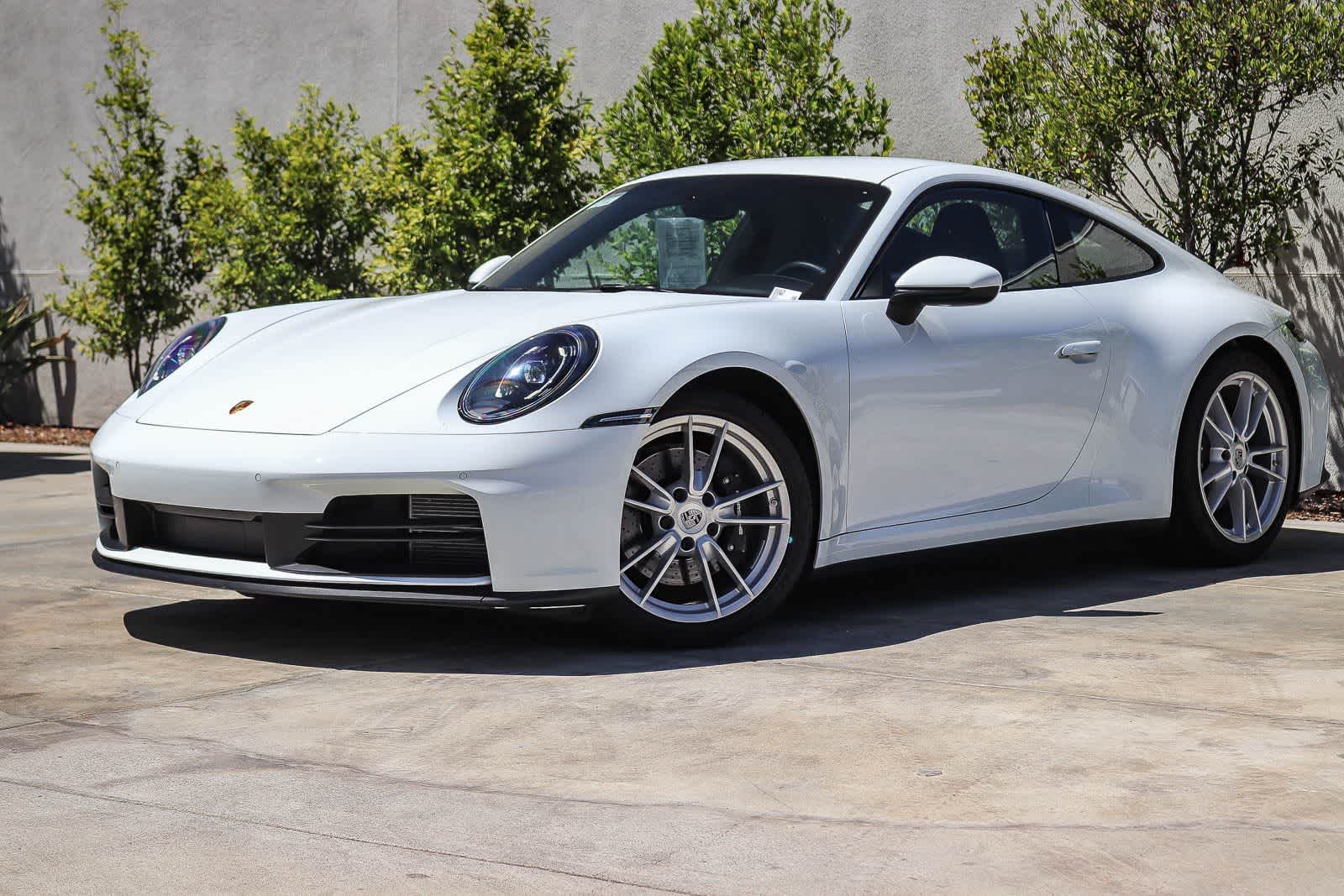2025 Porsche 911
