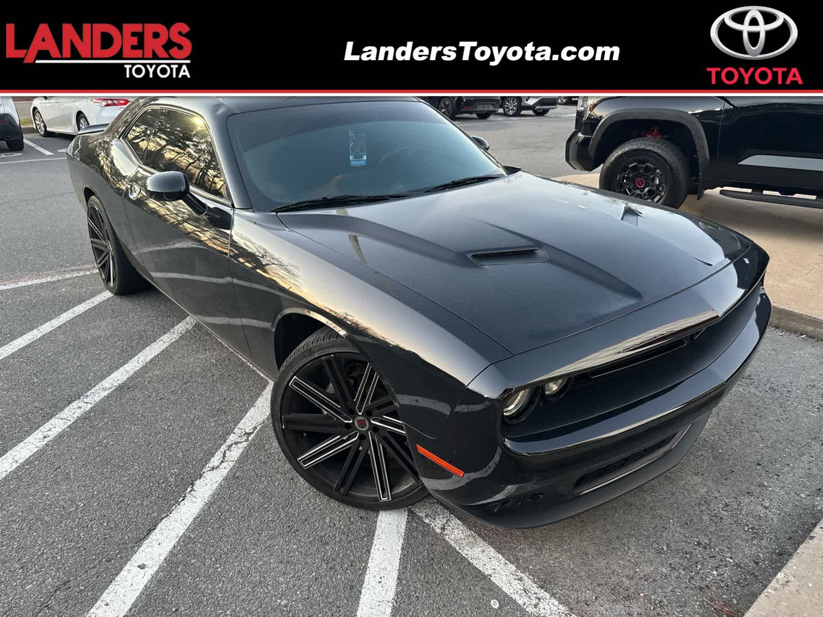 Black 2023 Dodge Challenger SXT RWD Coupe Rear-Wheel Drive Automatic