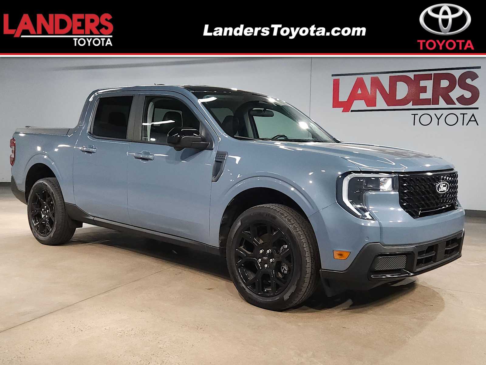 Gray 2025 Ford Maverick Lariat SuperCrew AWD Pickup Truck All-Wheel Drive Automatic