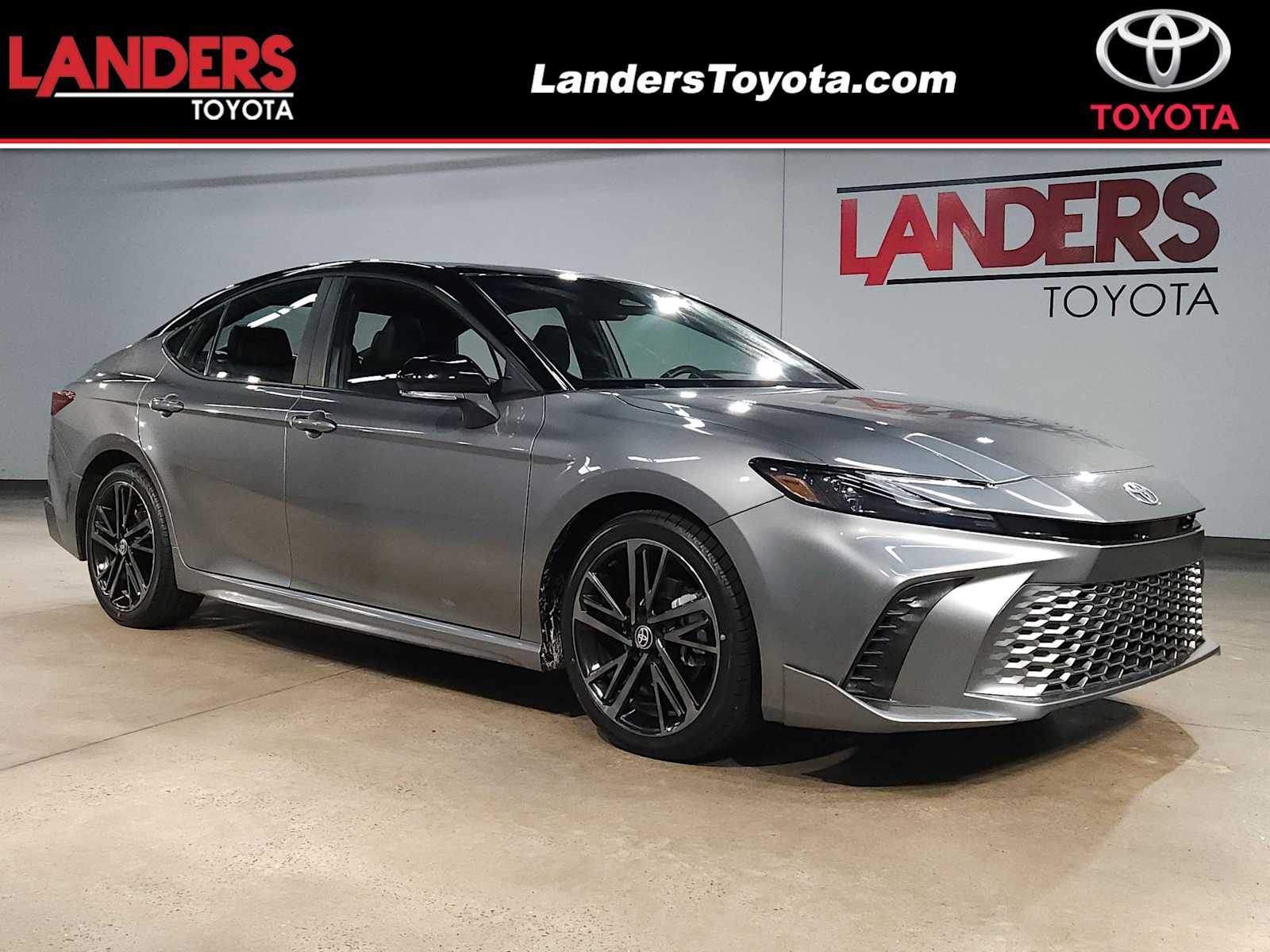 Black 2025 Toyota Camry XSE FWD Sedan Front-Wheel Drive Continuously Variable Transmission