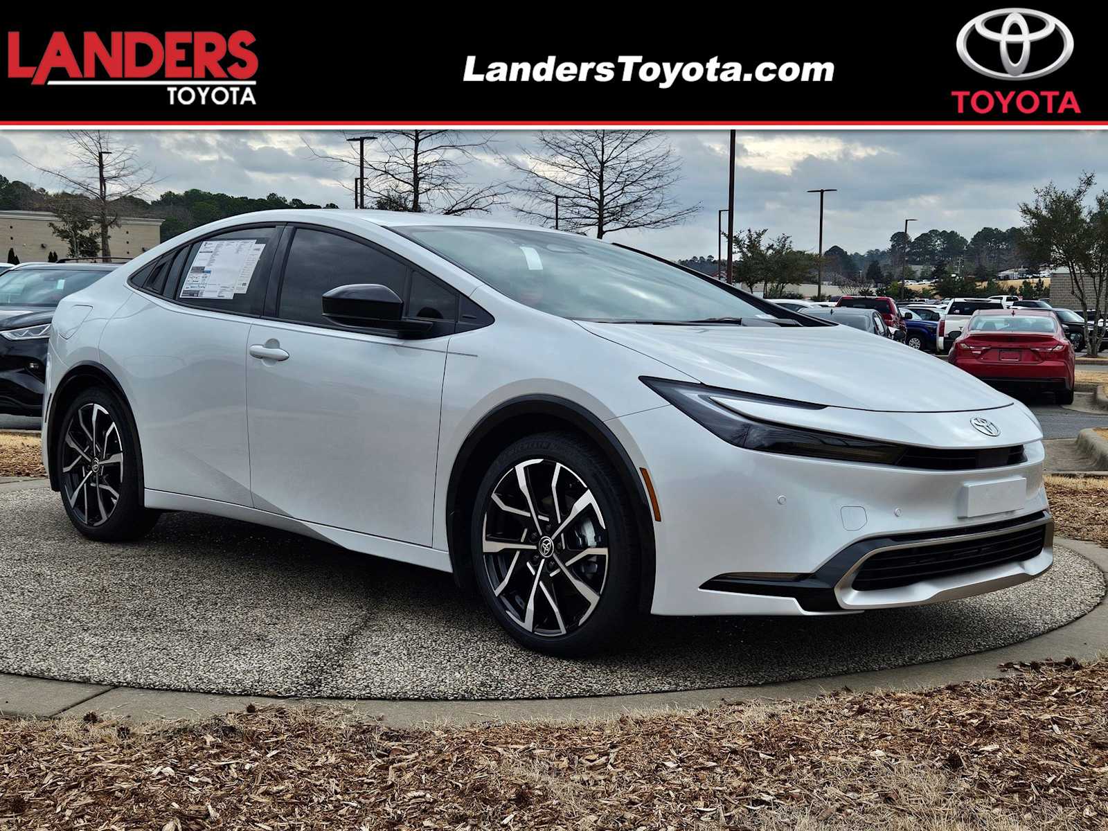 White 2026 Toyota Prius Plug-In Hybrid XSE FWD Hatchback Front-Wheel Drive Continuously Variable Transmission