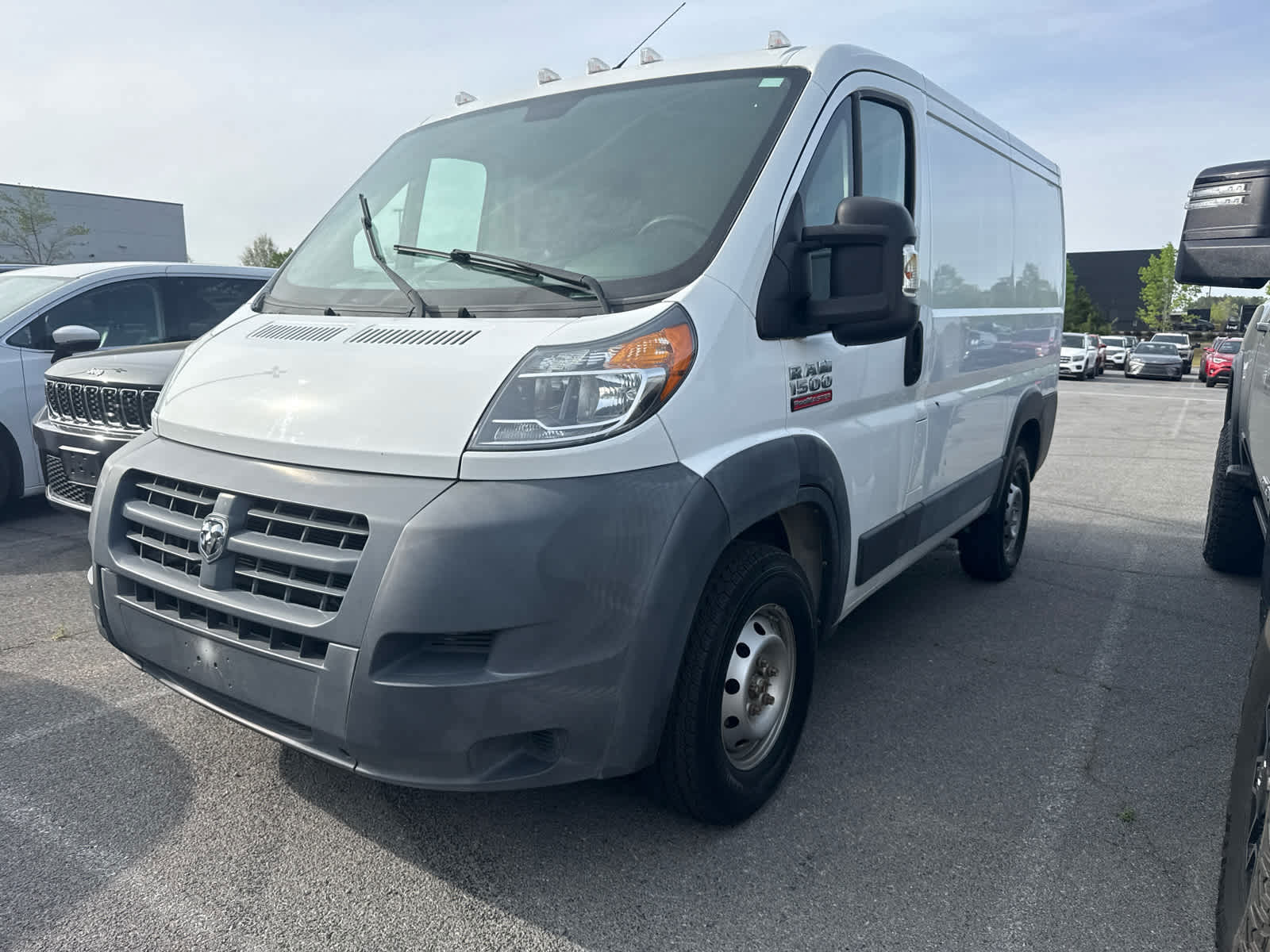 Bright White Clearcoat 2016 RAM ProMaster 1500 118 Low Roof Cargo Van Van Front-Wheel Drive 6-Speed Automatic