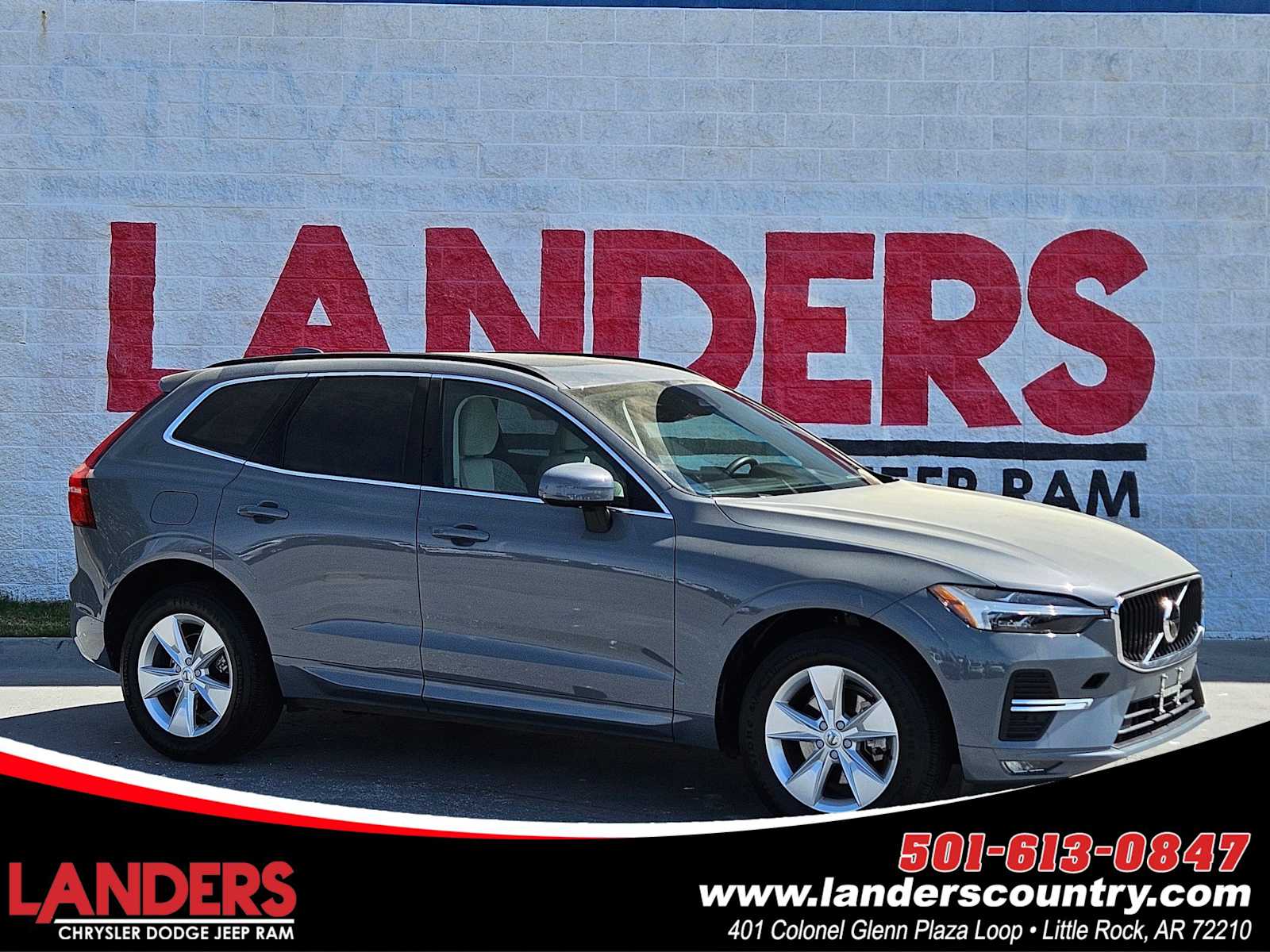 Denim Blue Metallic 2022 Volvo XC60 B5 Momentum AWD SUV / Crossover All-Wheel Drive 8-Speed Automatic