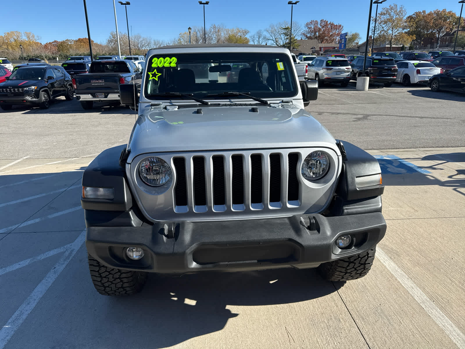 2022 Jeep Wrangler Sport 2