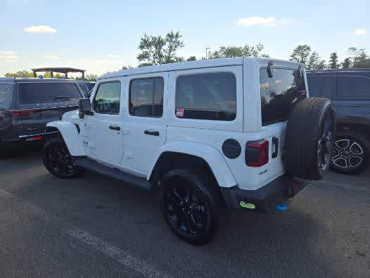 2022 Jeep Wrangler 4xe Unlimited Sahara 5