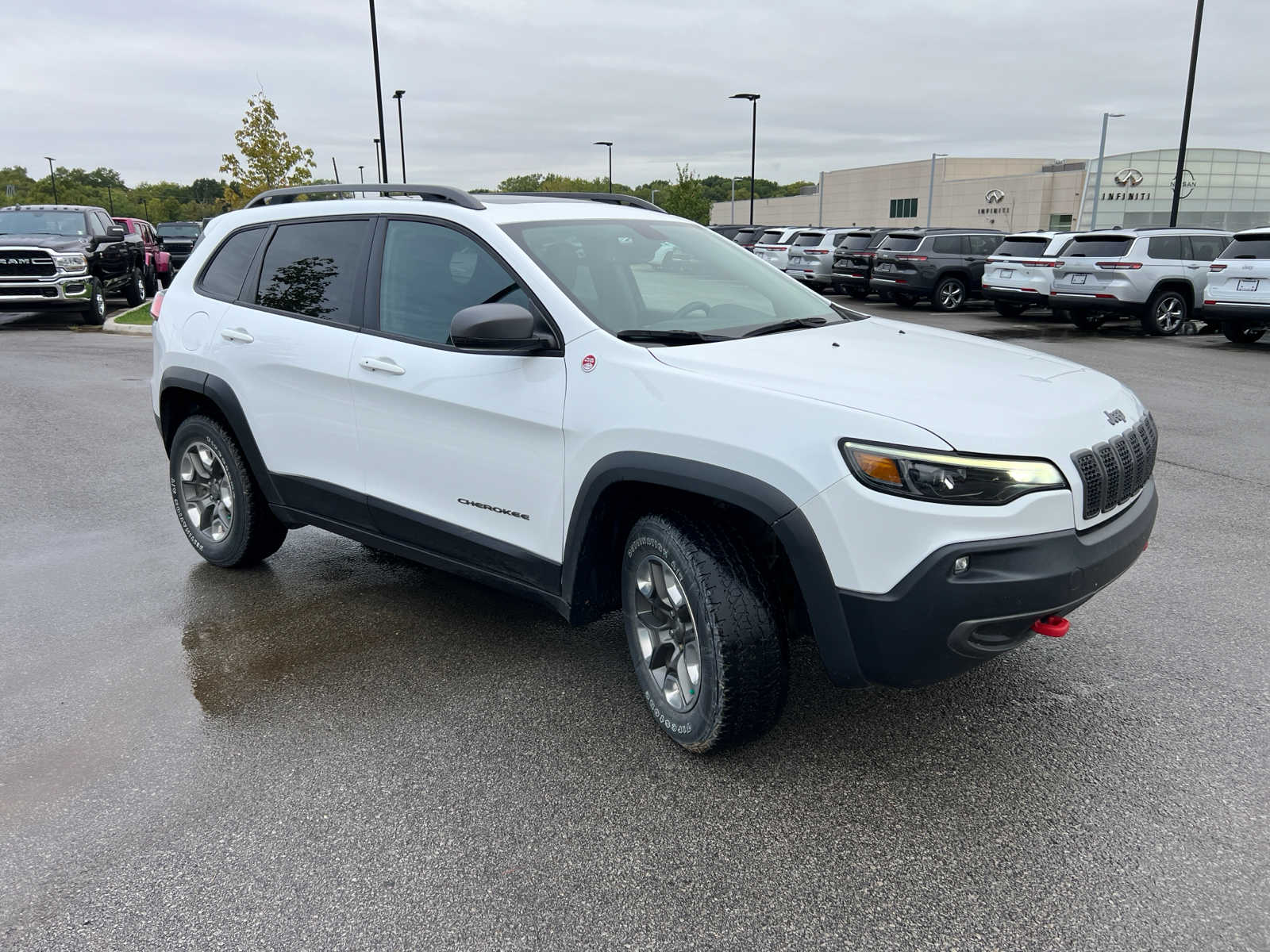 2019 Jeep Cherokee Trailhawk 3